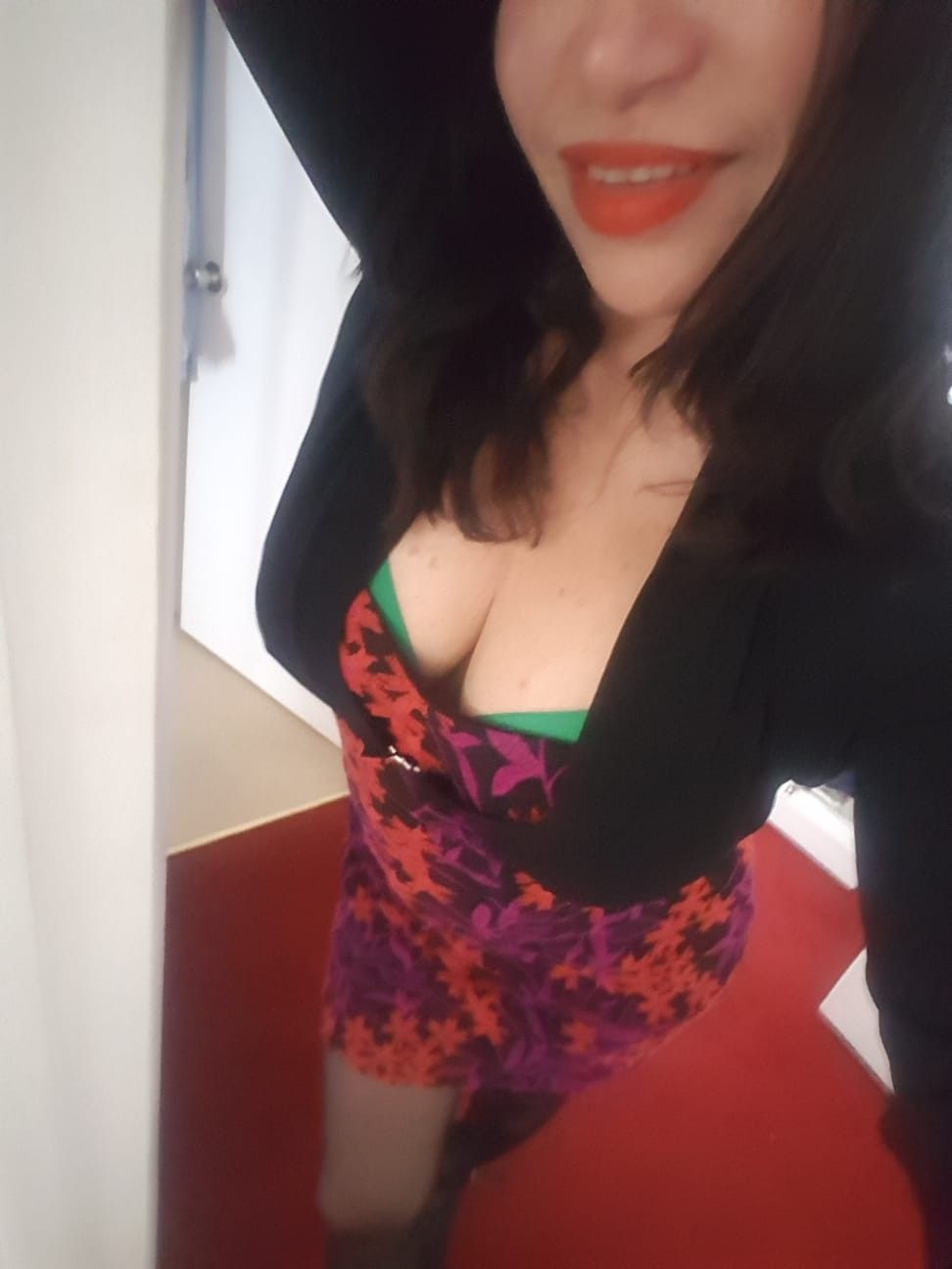 https://cdn.adultwork.com/gallery/G12/8560517.jpg