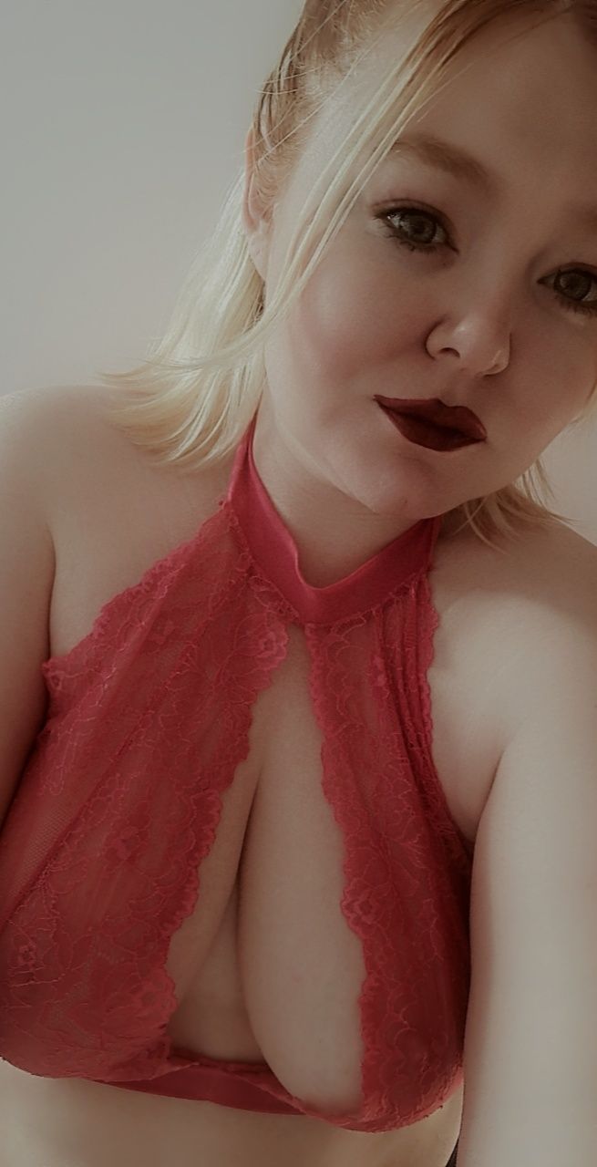 https://cdn.adultwork.com/gallery/G12/8562188.jpg