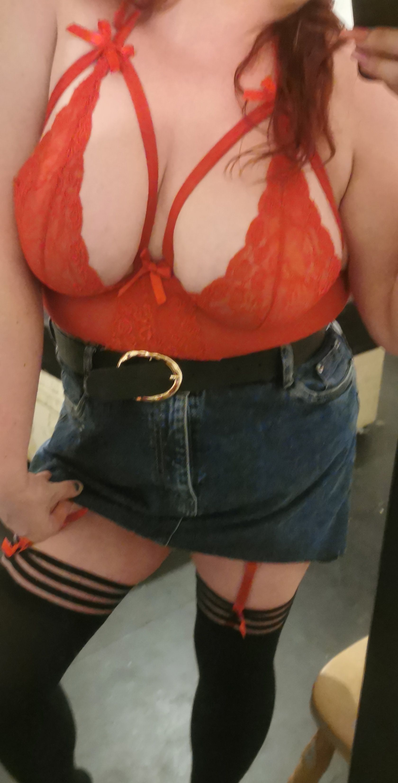 https://cdn.adultwork.com/gallery/G12/8565419.jpg