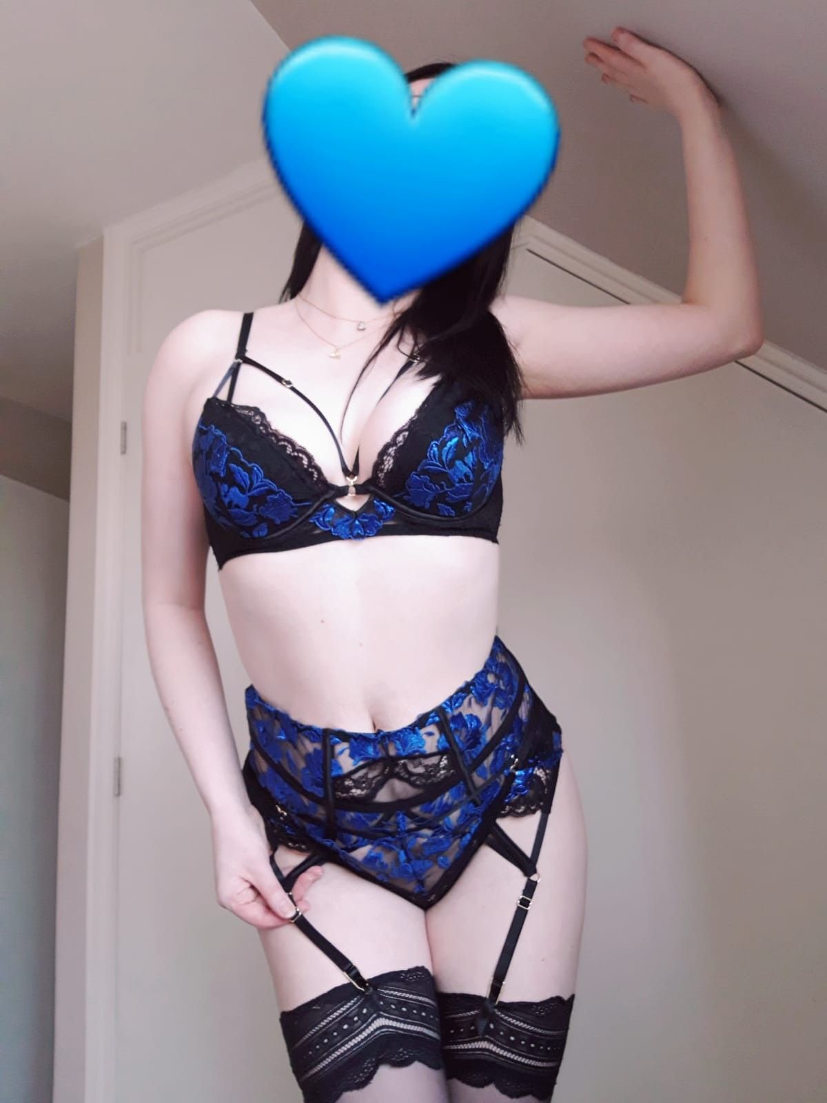 https://cdn.adultwork.com/gallery/G12/8569020.jpg