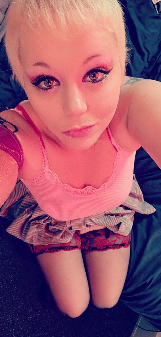 https://cdn.adultwork.com/gallery/G12/8573692.jpg