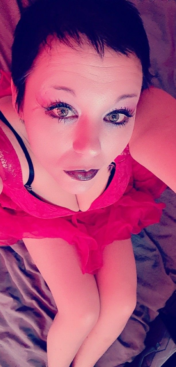 https://cdn.adultwork.com/gallery/G12/8573704.jpg