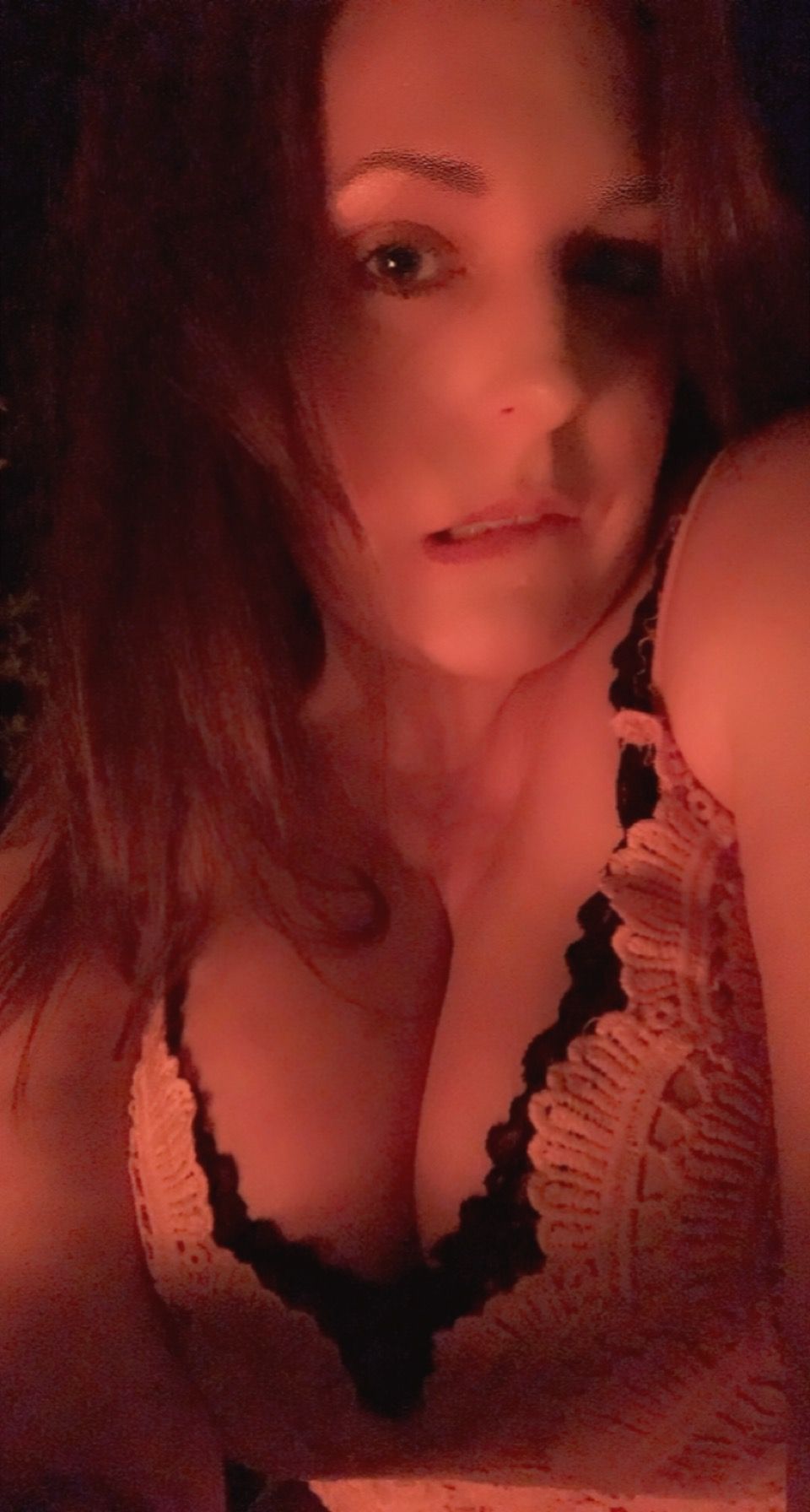 https://cdn.adultwork.com/gallery/G12/8577697.jpg