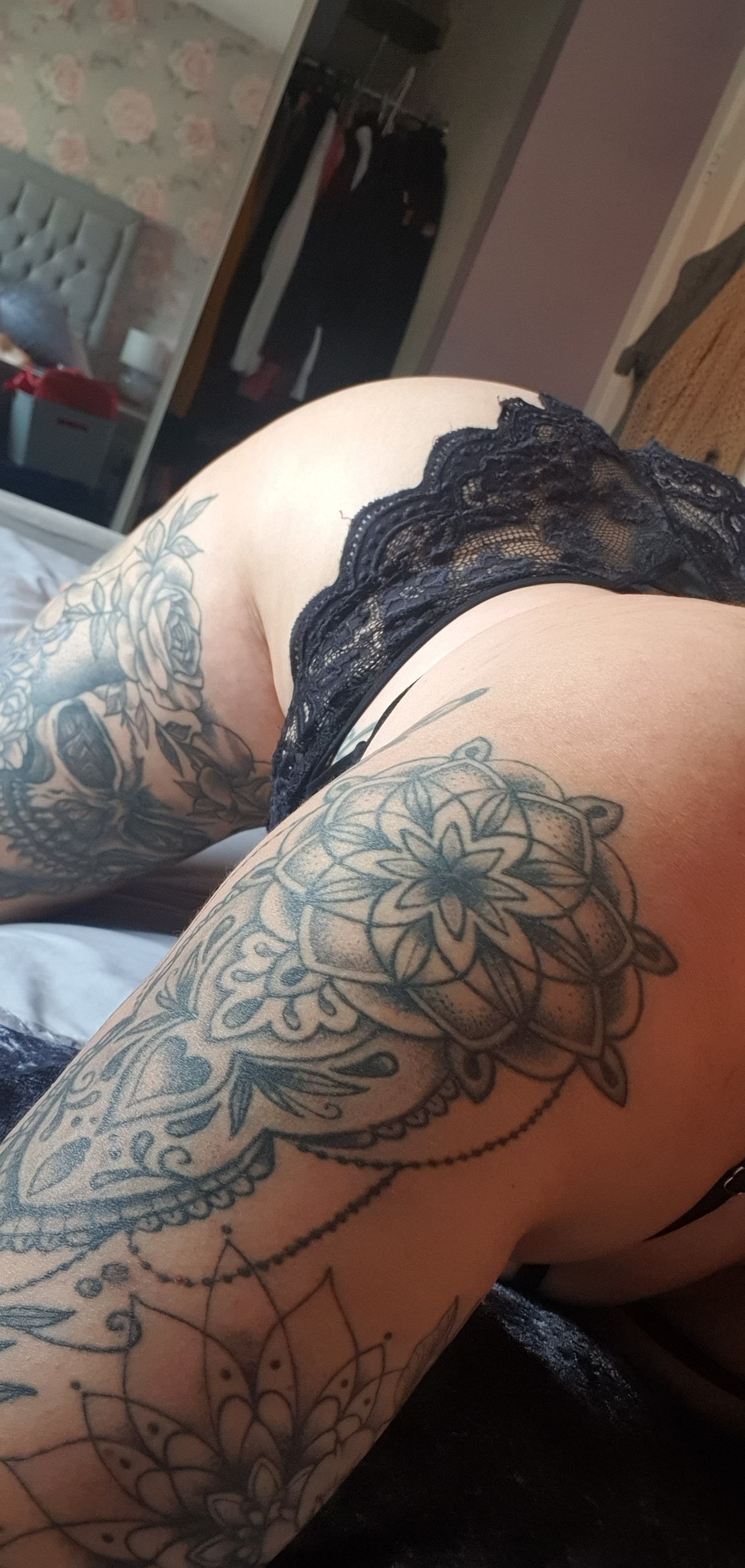 https://cdn.adultwork.com/gallery/G12/8578976.jpg