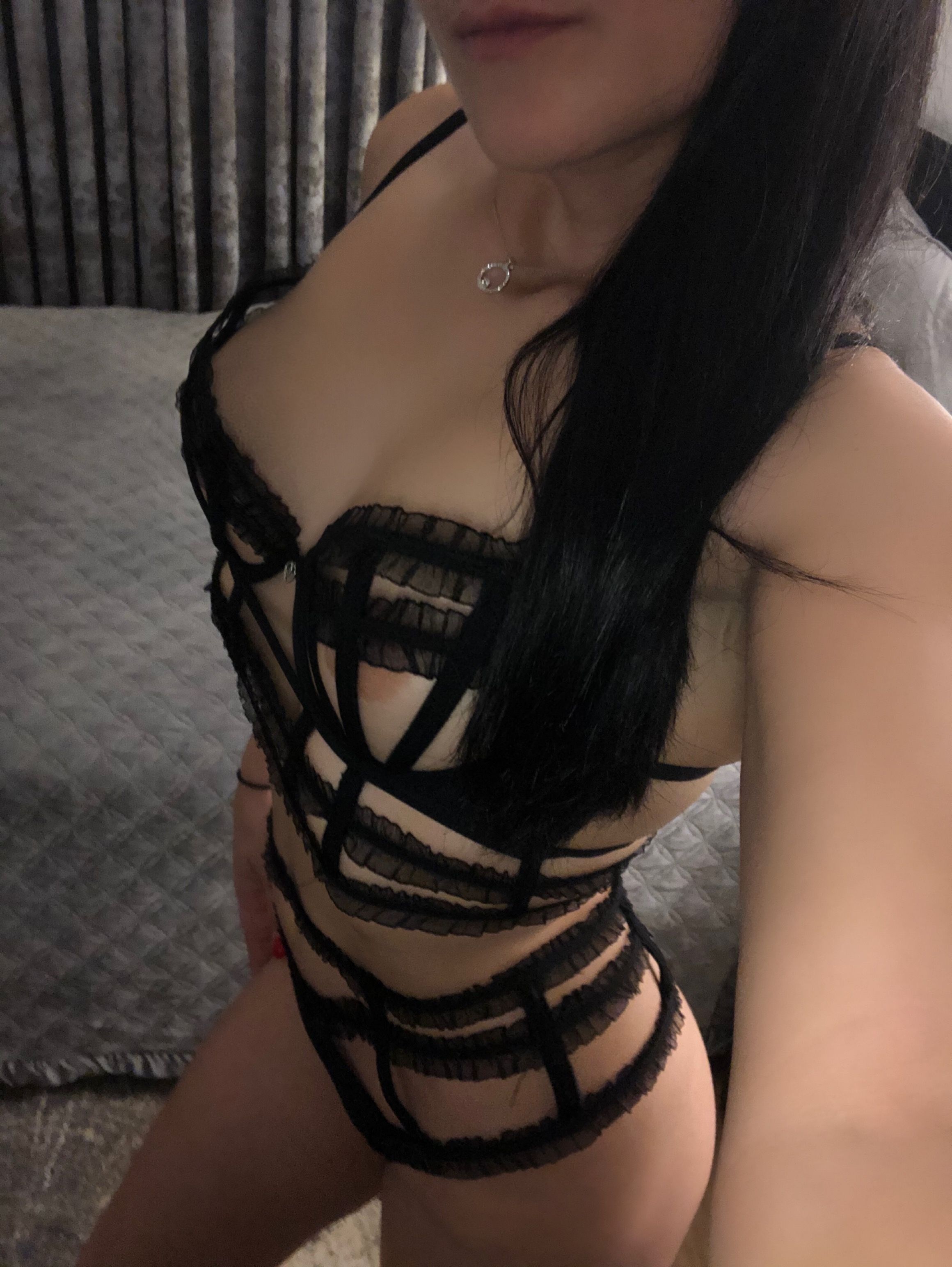 https://cdn.adultwork.com/gallery/G12/8580446.jpg