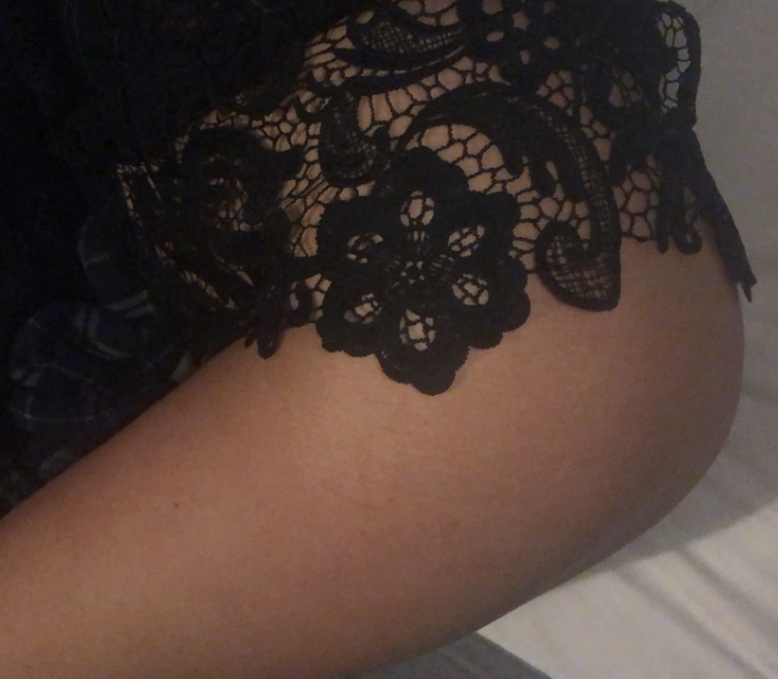 https://cdn.adultwork.com/gallery/G12/8583510.jpg