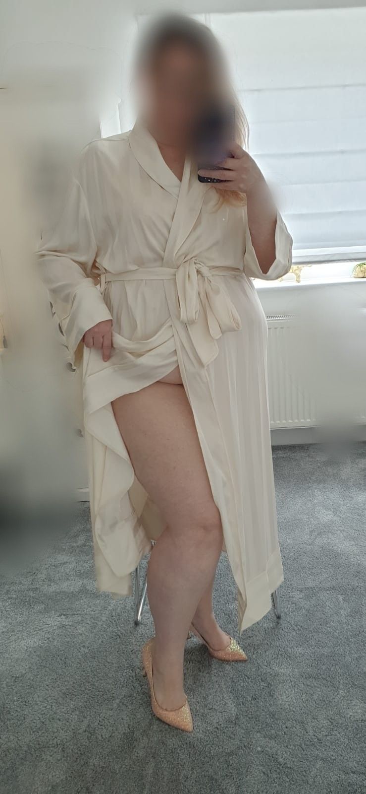 https://cdn.adultwork.com/gallery/G12/8585122.jpg