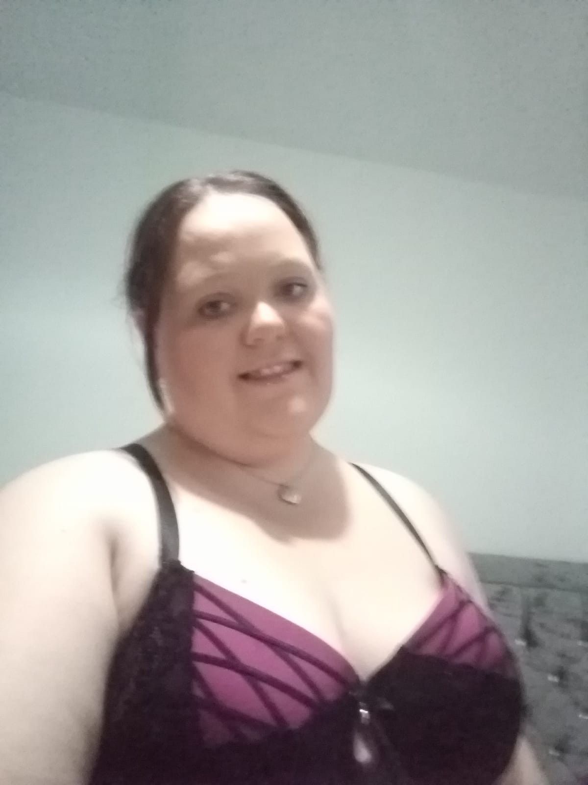 https://cdn.adultwork.com/gallery/G12/8588145.jpg