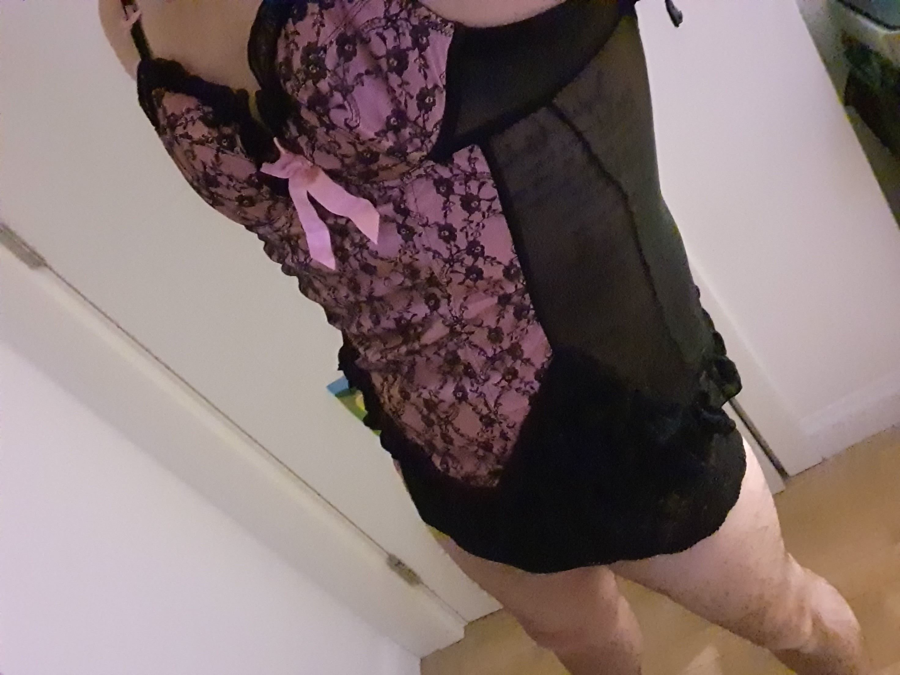 https://cdn.adultwork.com/gallery/G12/8588958.jpg