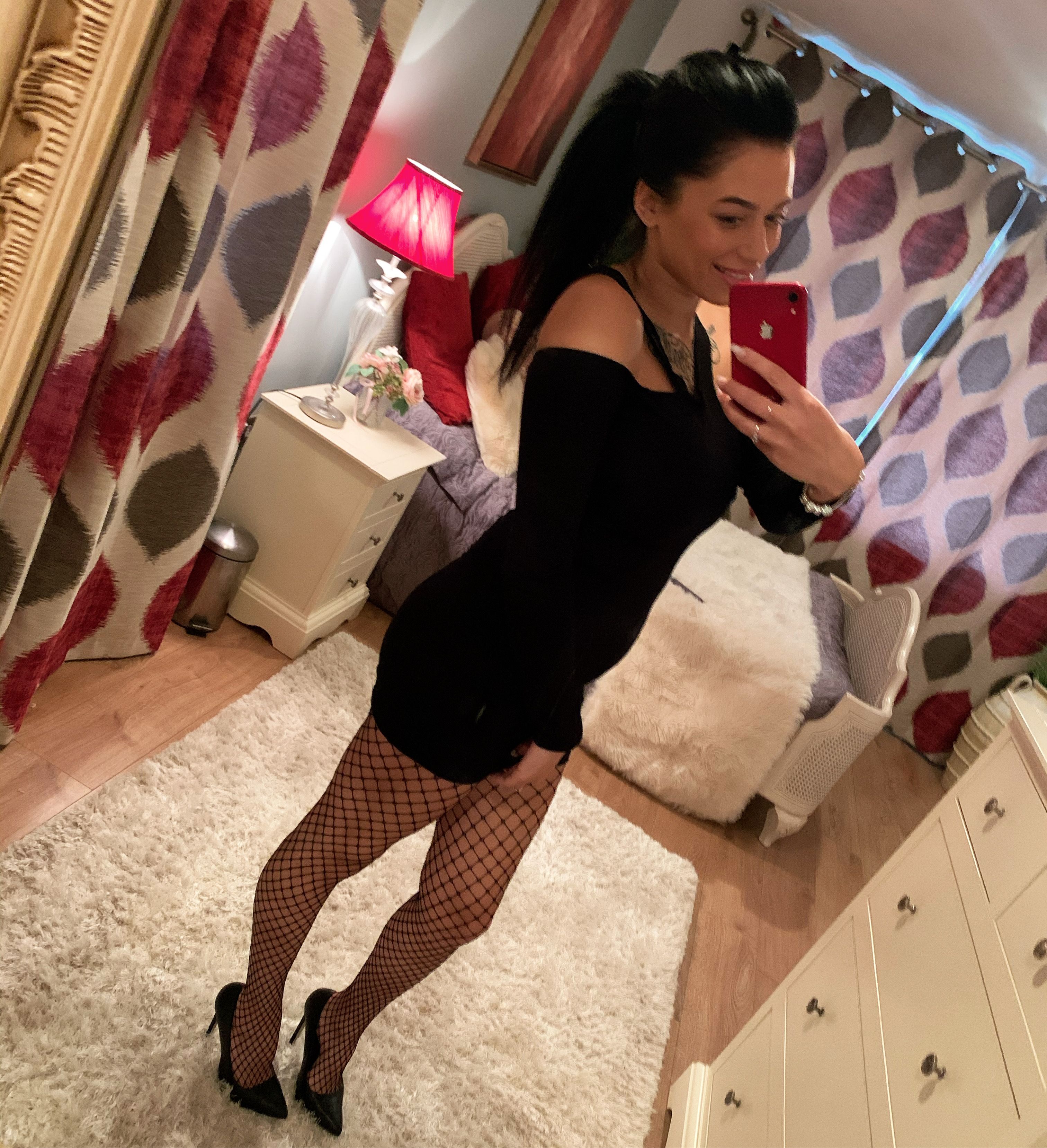 https://cdn.adultwork.com/gallery/G12/8591682.jpg