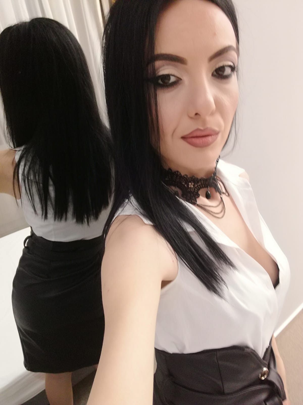 https://cdn.adultwork.com/gallery/G12/8598873.jpg