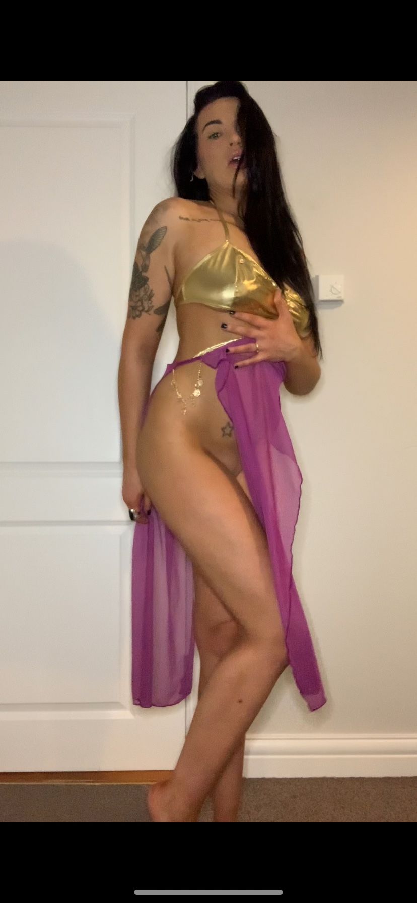 https://cdn.adultwork.com/gallery/G12/8599720.jpg