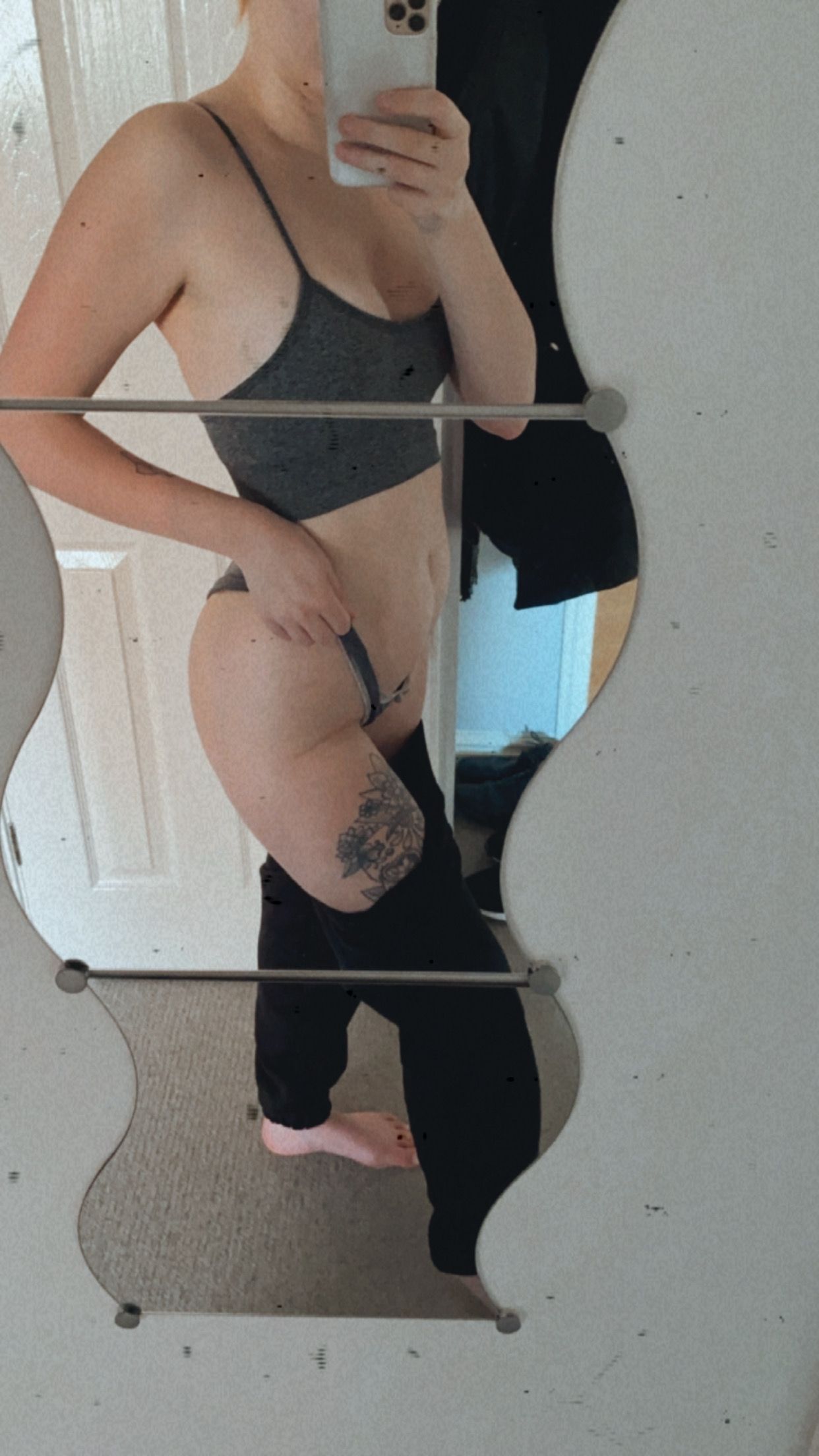 https://cdn.adultwork.com/gallery/G12/8601242.jpg