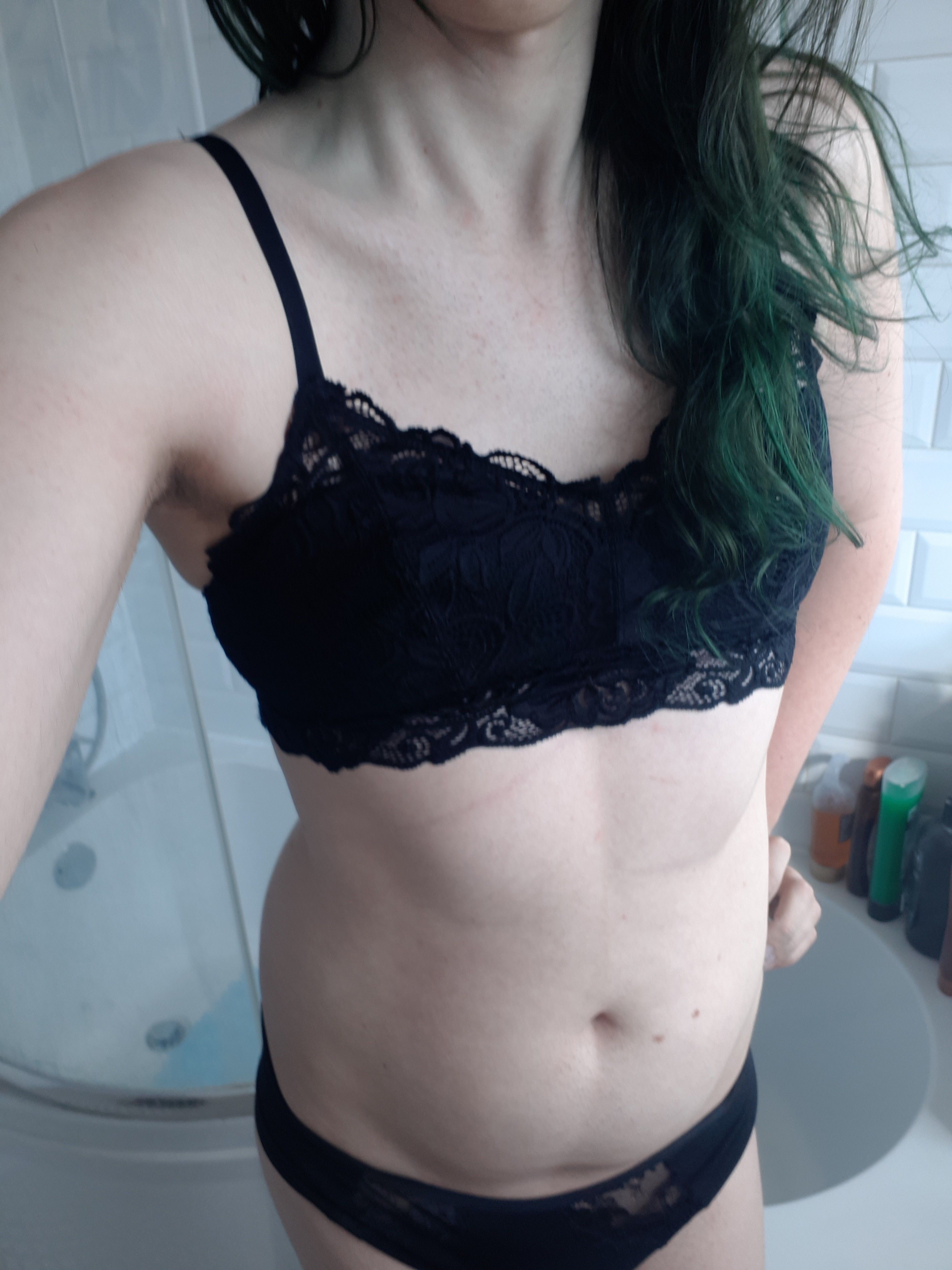 https://cdn.adultwork.com/gallery/G12/8603218.jpg