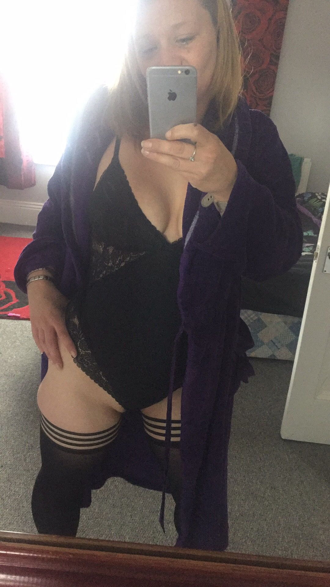 https://cdn.adultwork.com/gallery/G12/8604930.jpg