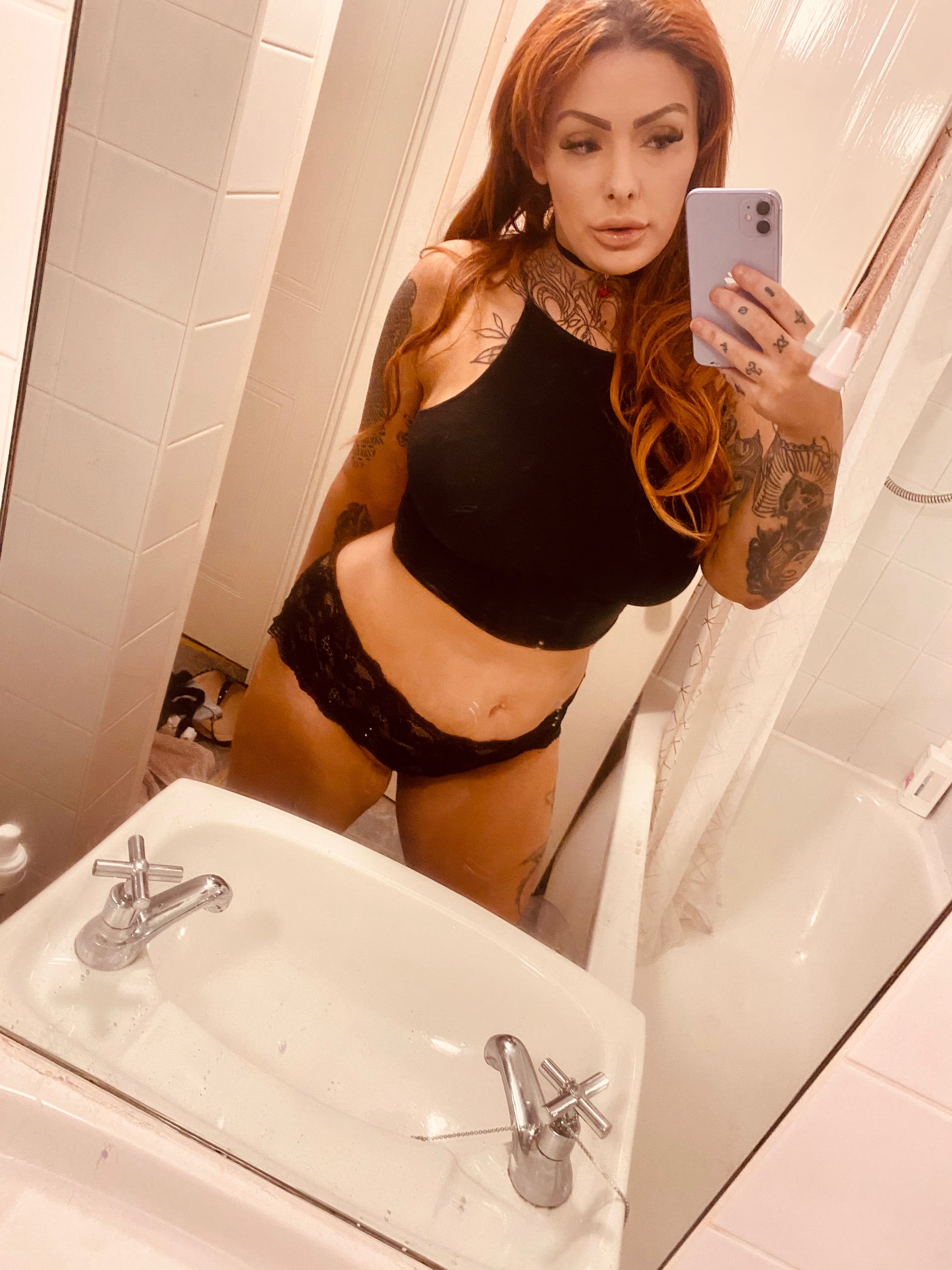 https://cdn.adultwork.com/gallery/G12/8605534.jpg