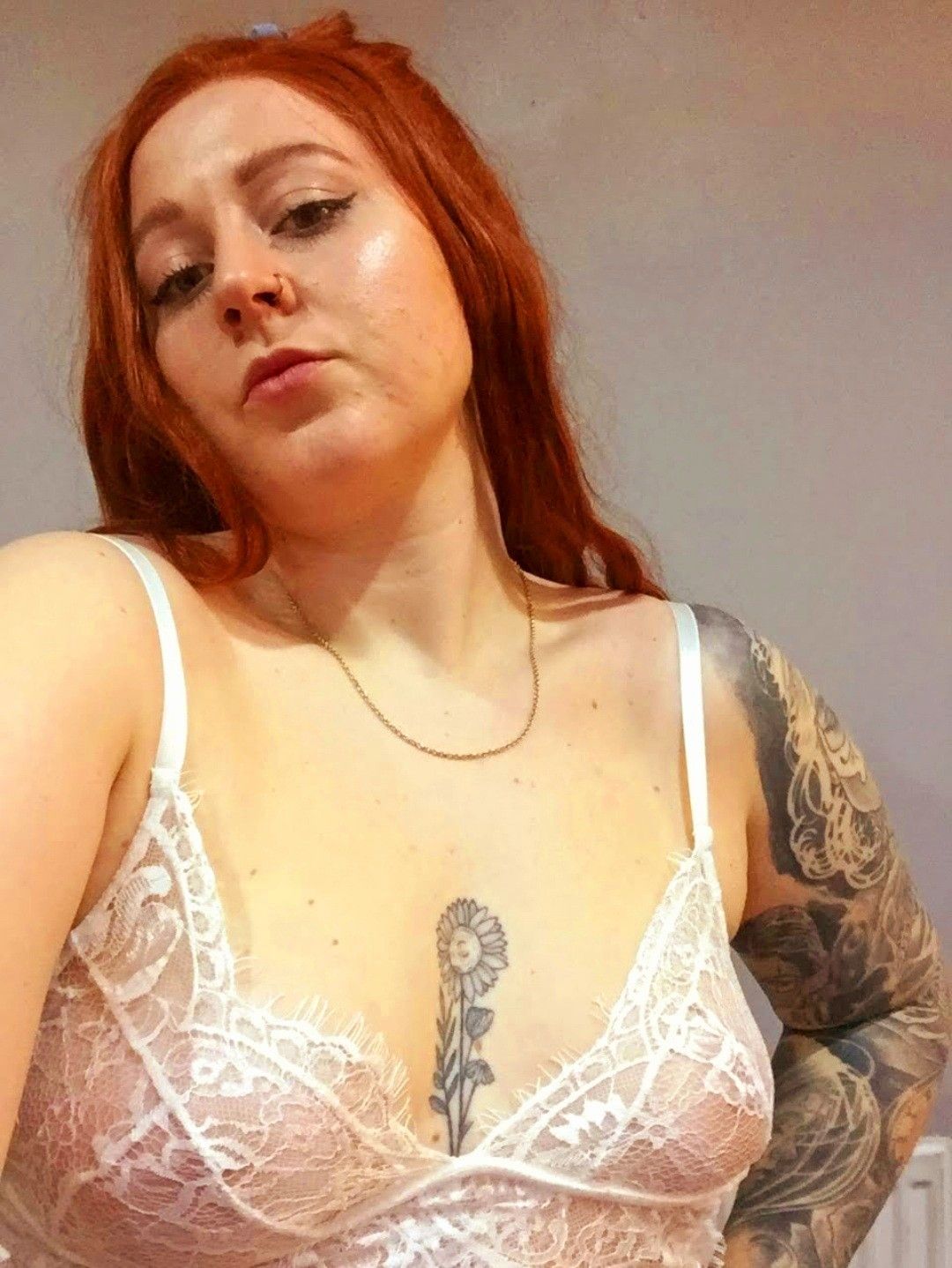 https://cdn.adultwork.com/gallery/G12/8605580.jpg