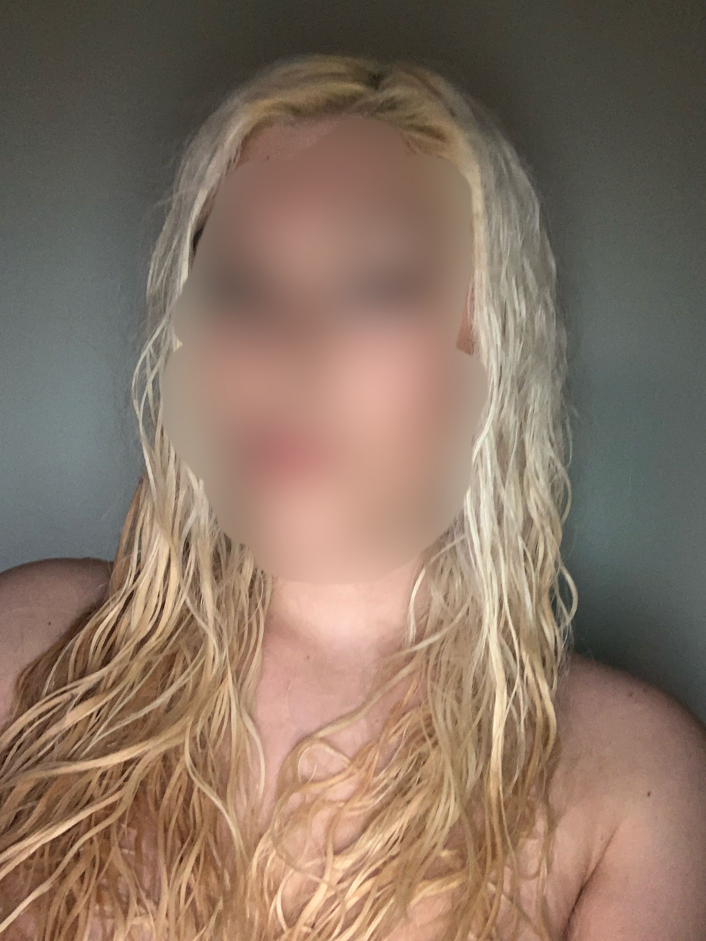 https://cdn.adultwork.com/gallery/G12/8610038.jpg