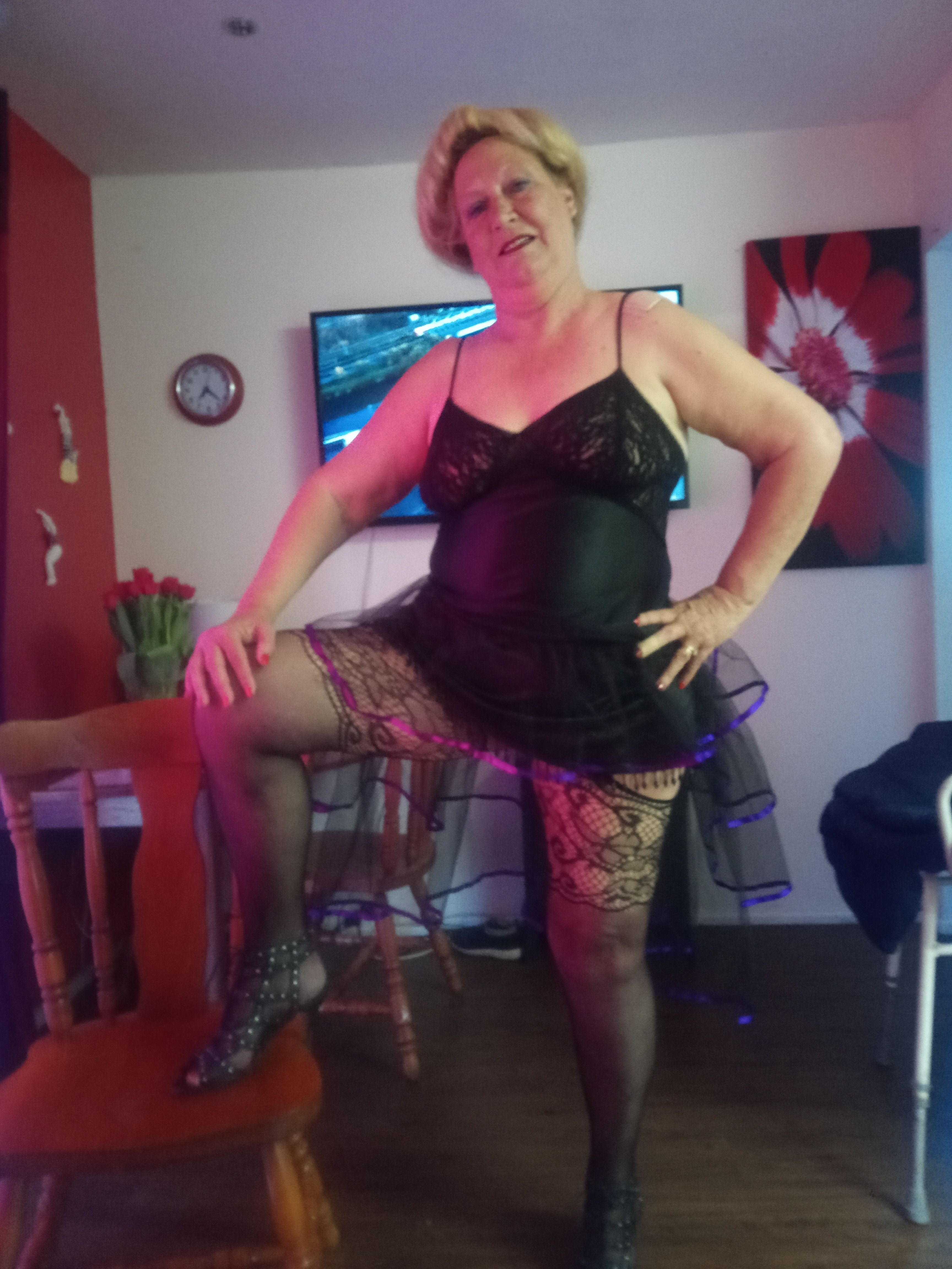 https://cdn.adultwork.com/gallery/G12/8610882.jpg