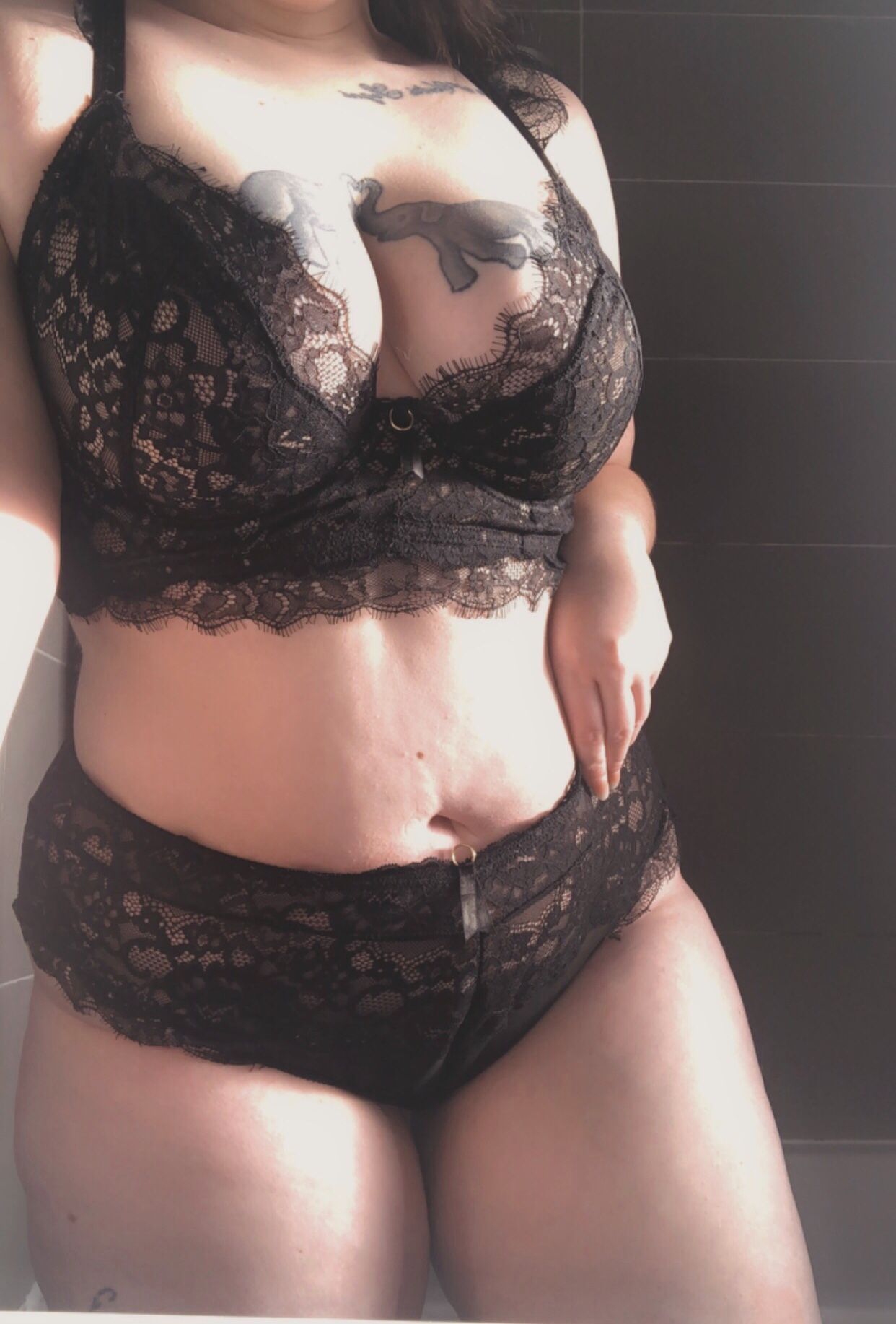 https://cdn.adultwork.com/gallery/G12/8612274.jpg