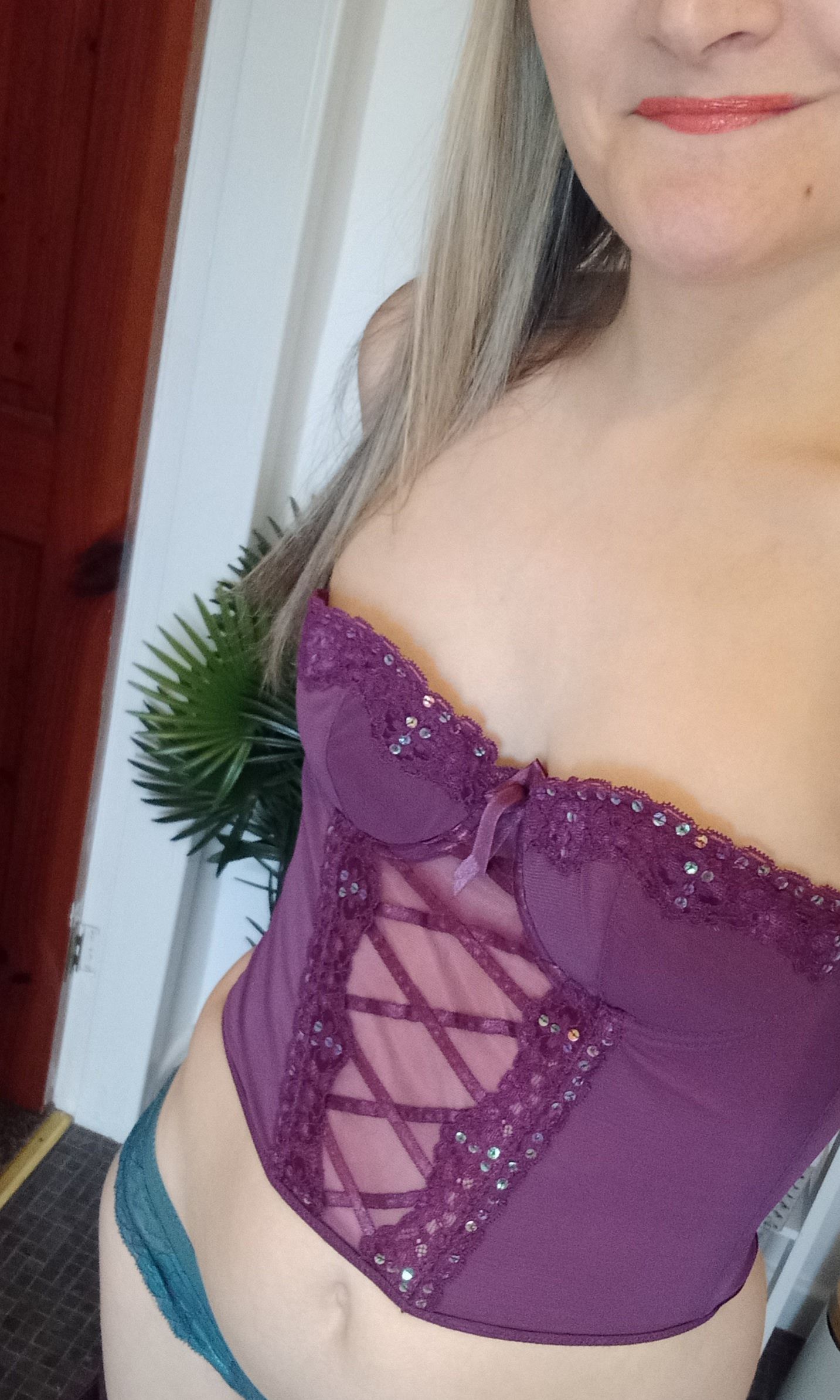 https://cdn.adultwork.com/gallery/G12/8613098.jpg