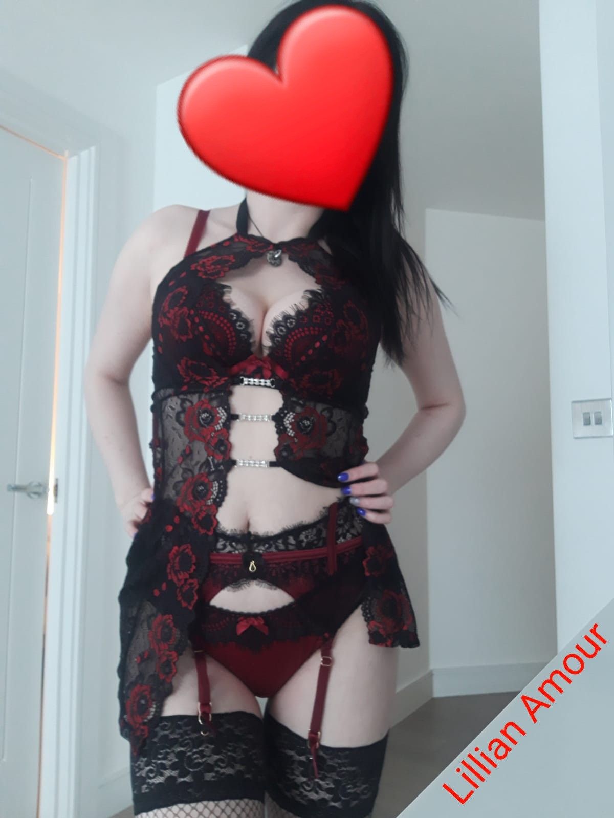 https://cdn.adultwork.com/gallery/G12/8619002.jpg