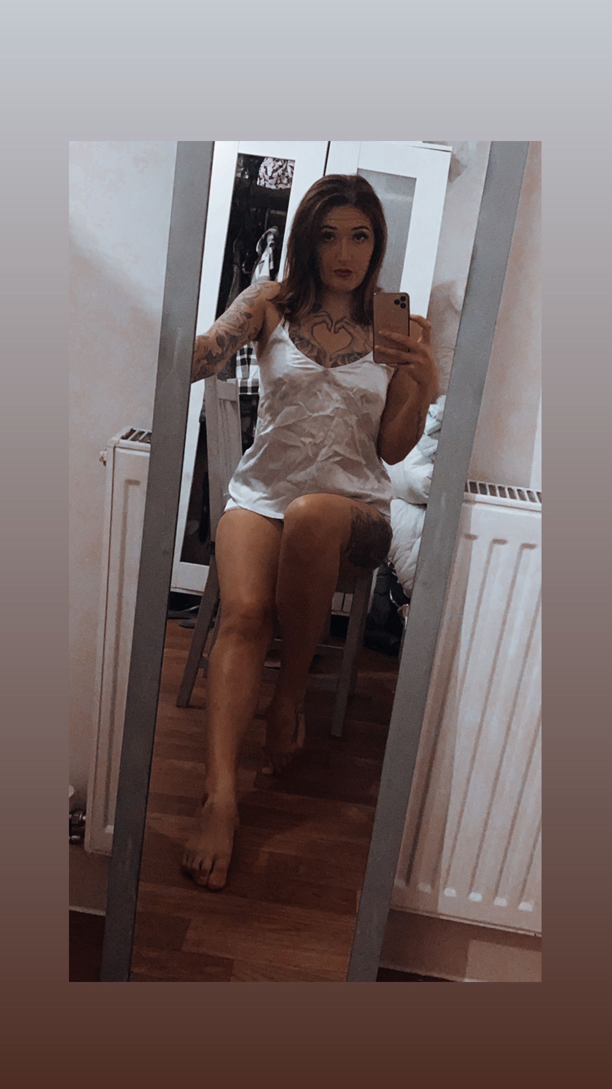 https://cdn.adultwork.com/gallery/G12/8620309.jpg