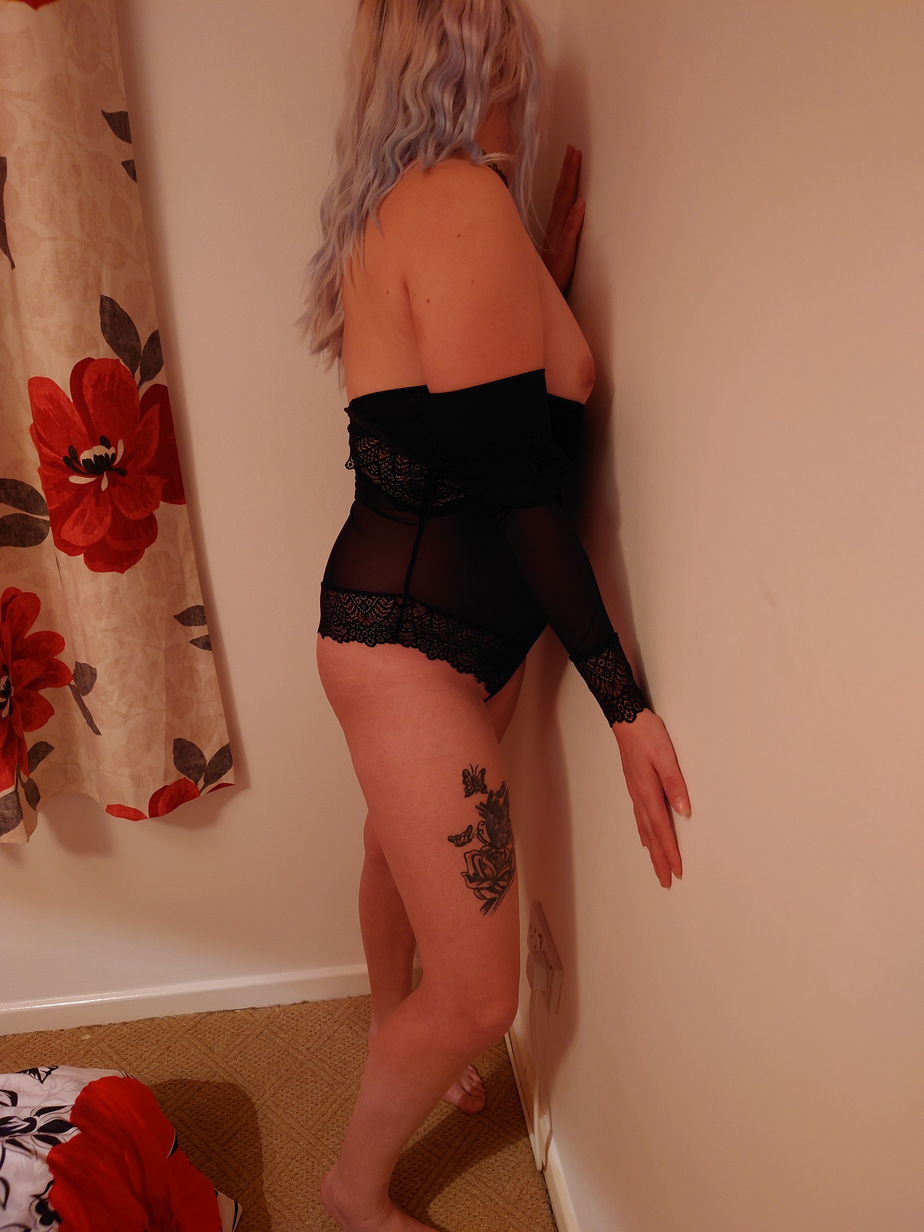 https://cdn.adultwork.com/gallery/G12/8620388.jpg