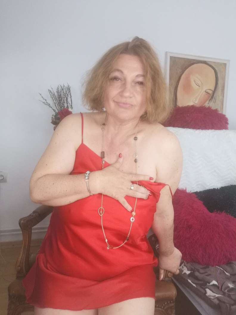 https://cdn.adultwork.com/gallery/G12/8621270.jpg