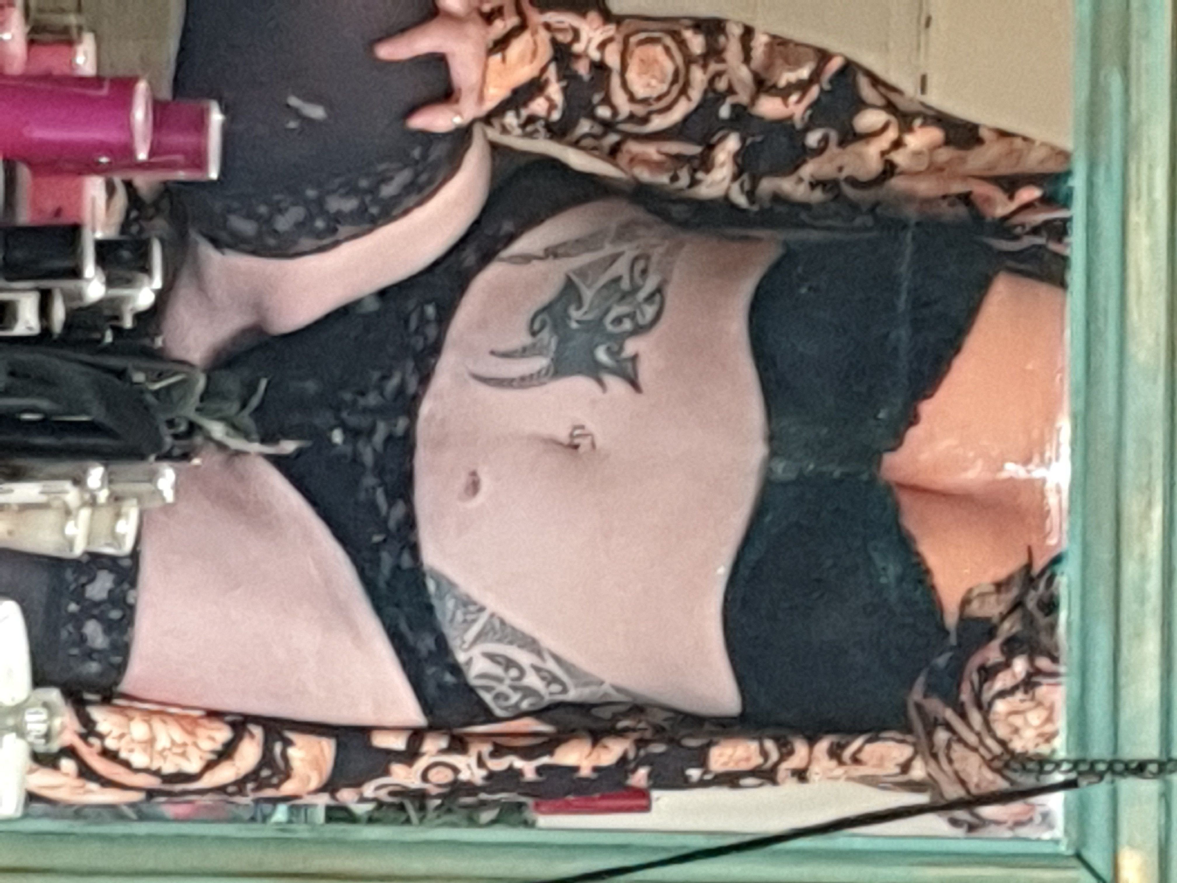 https://cdn.adultwork.com/gallery/G12/8623068.jpg