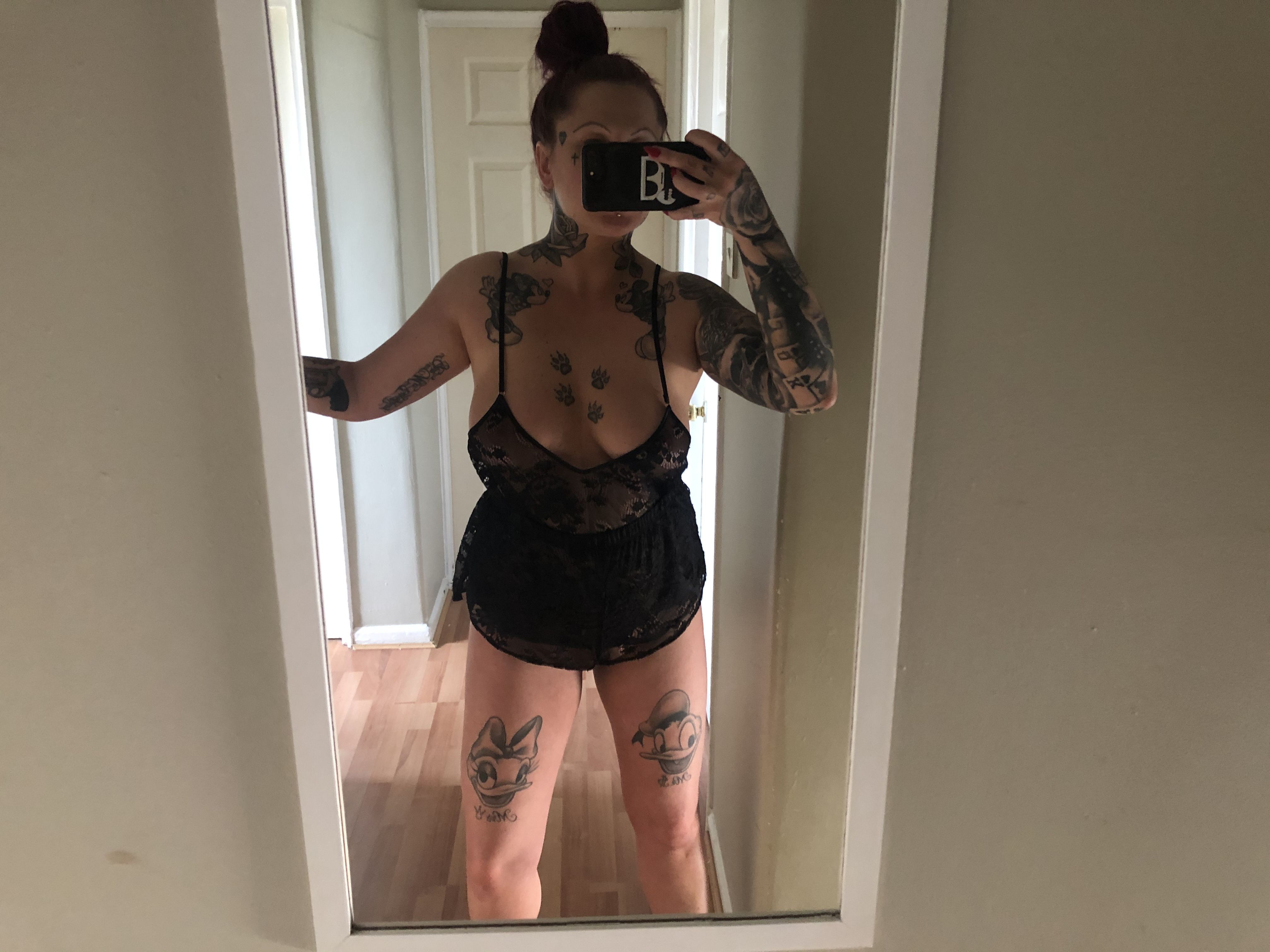 https://cdn.adultwork.com/gallery/G12/8624824.jpg