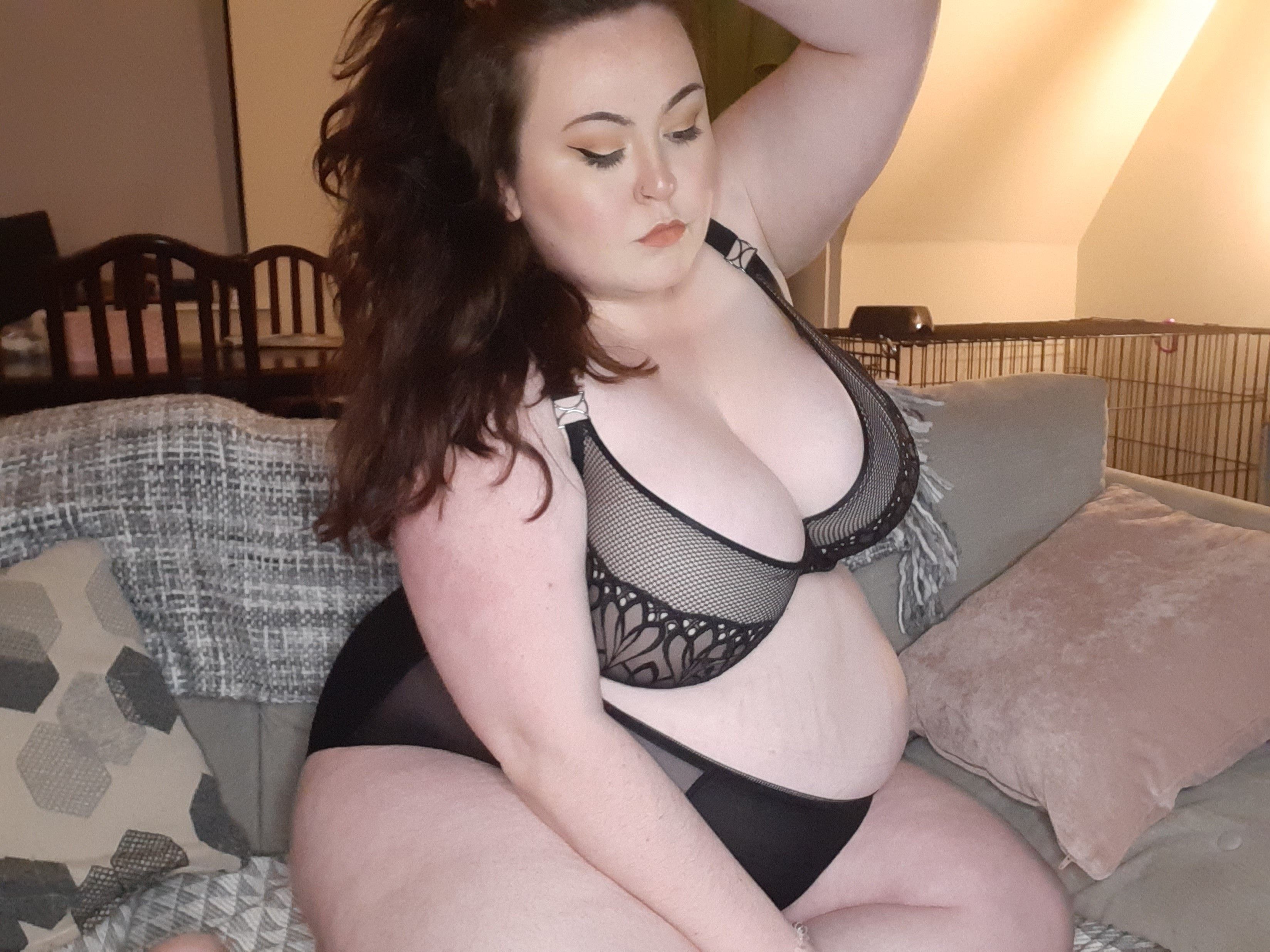 https://cdn.adultwork.com/gallery/G12/8625019.jpg