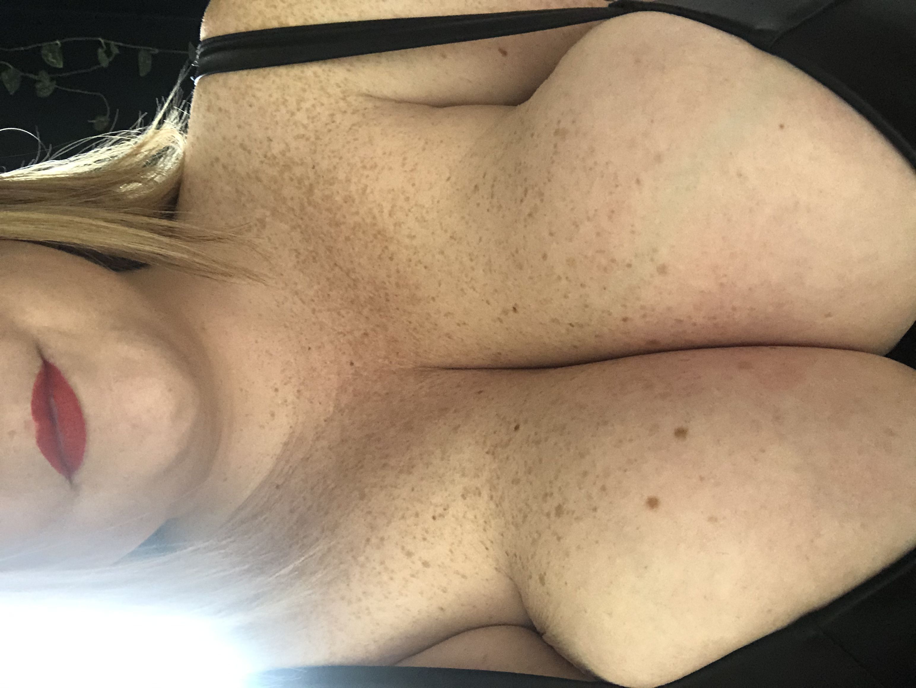 https://cdn.adultwork.com/gallery/G12/8628020.jpg