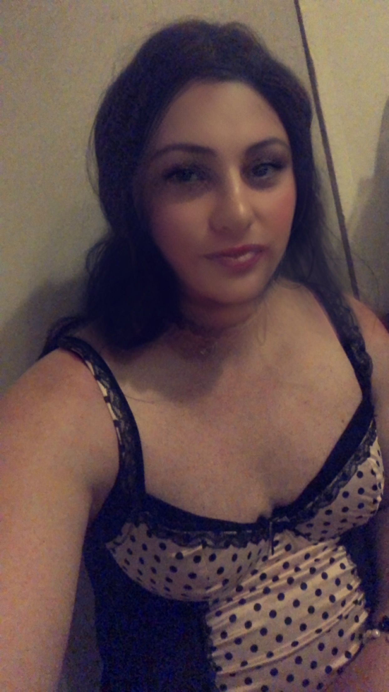 https://cdn.adultwork.com/gallery/G12/8630721.jpg