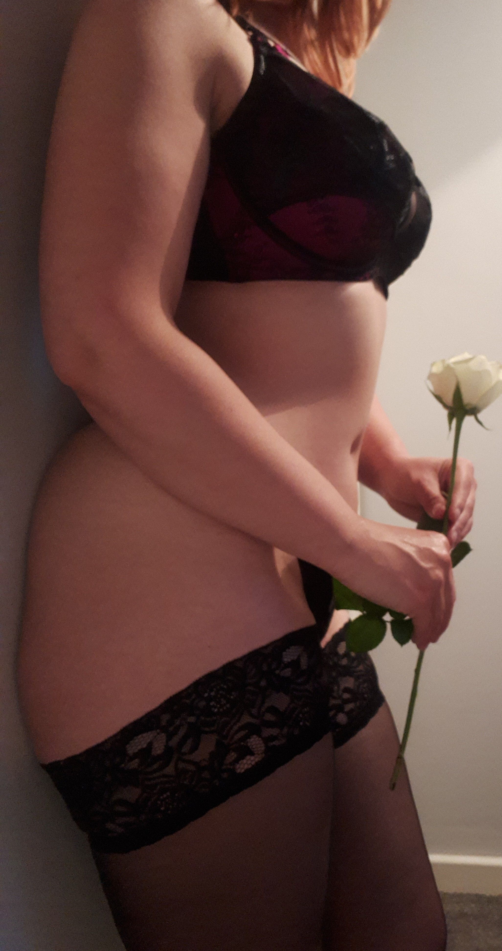 https://cdn.adultwork.com/gallery/G12/8631988.jpg