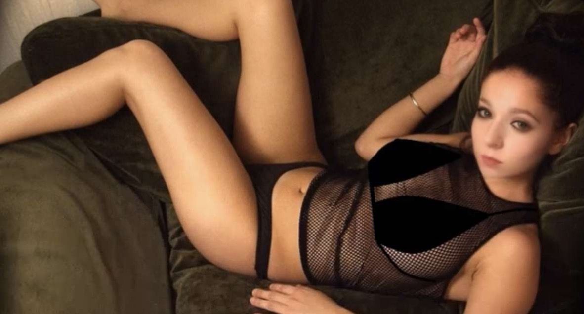 https://cdn.adultwork.com/gallery/G12/8632928.jpg