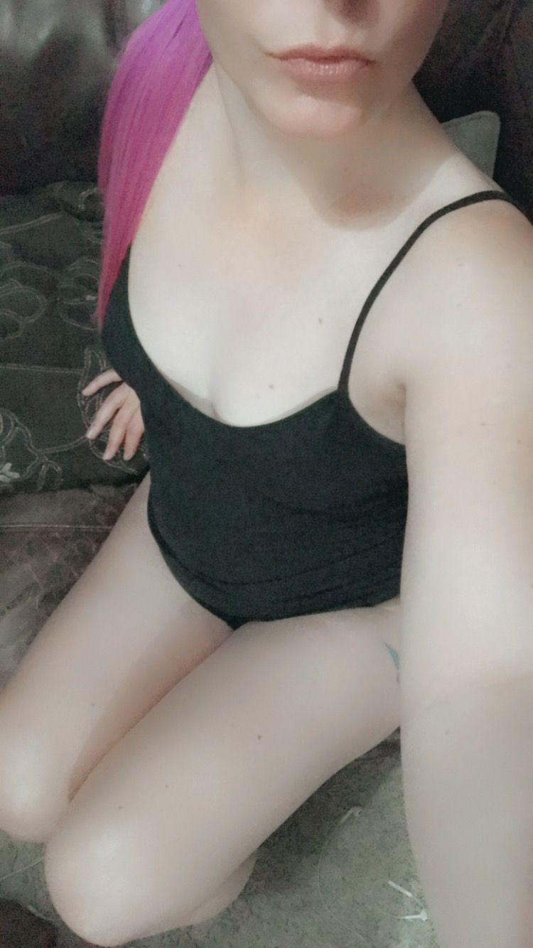 https://cdn.adultwork.com/gallery/G12/8633143.jpg