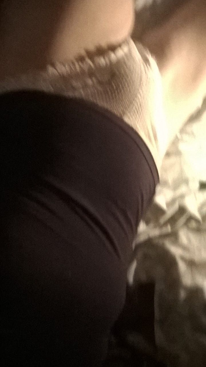 https://cdn.adultwork.com/gallery/G12/8633251.jpg