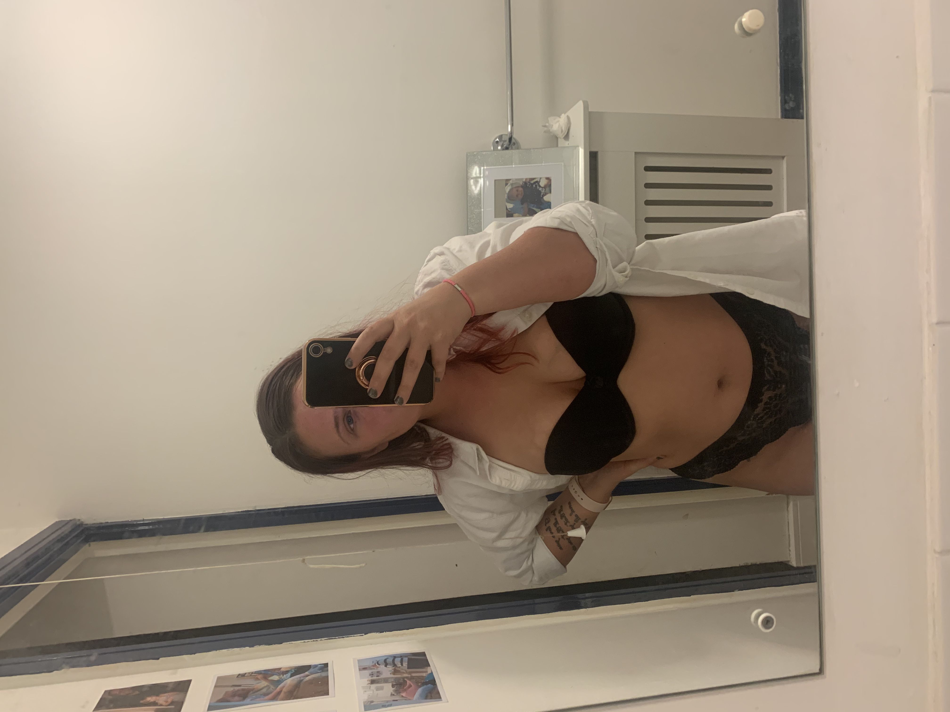 https://cdn.adultwork.com/gallery/G12/8634698.jpg