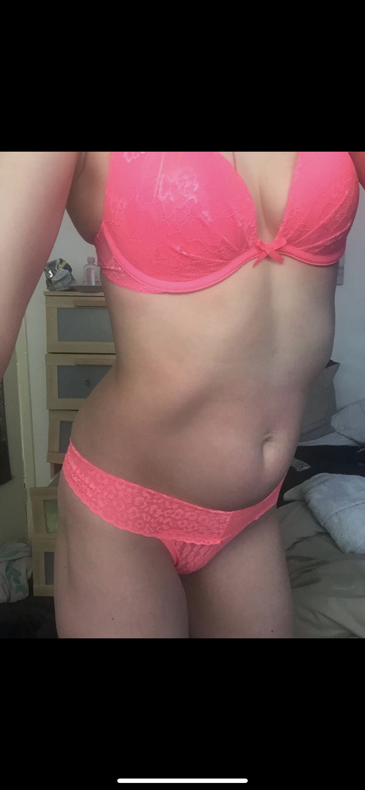 https://cdn.adultwork.com/gallery/G12/8634864.jpg