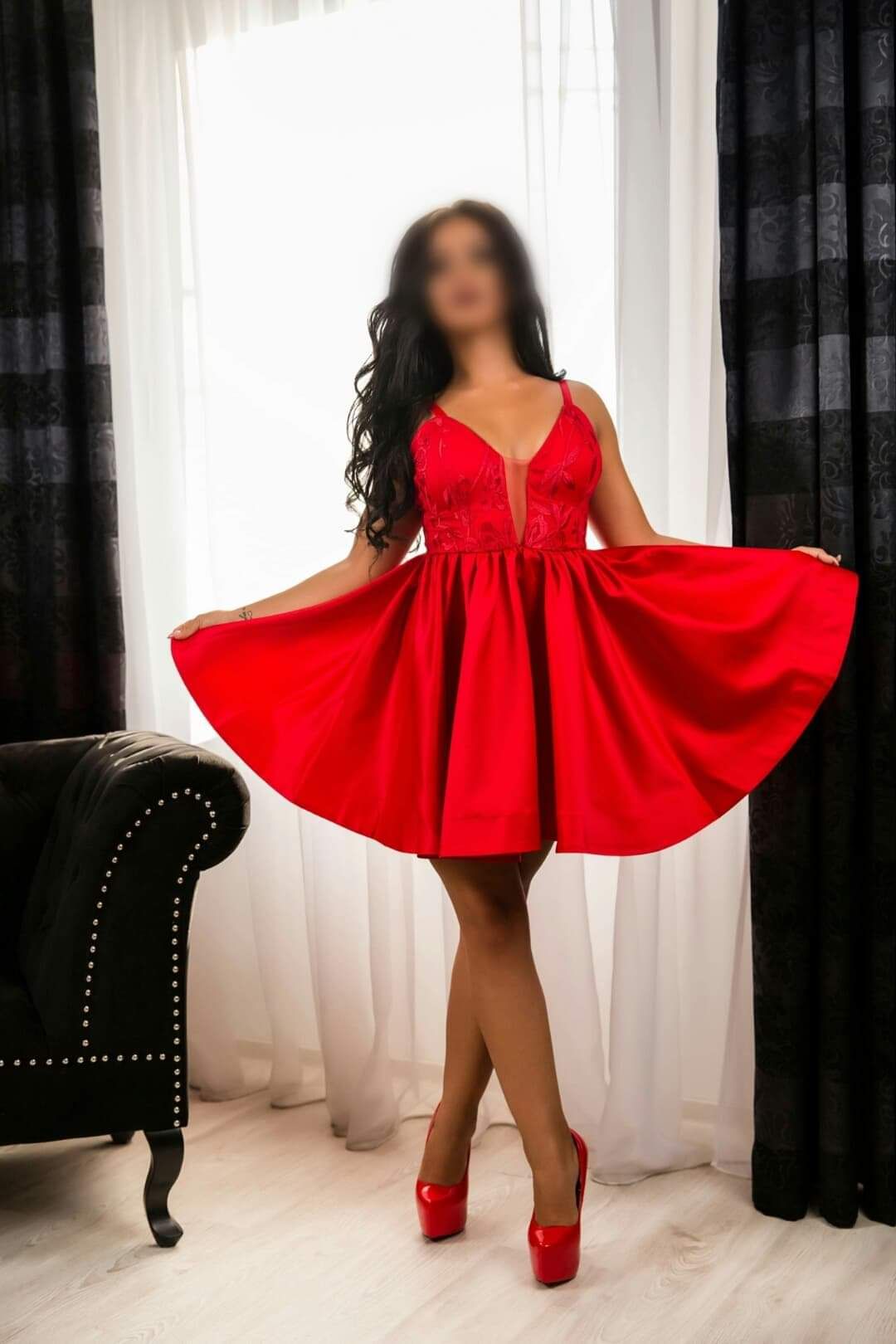 https://cdn.adultwork.com/gallery/G12/8635128.jpg