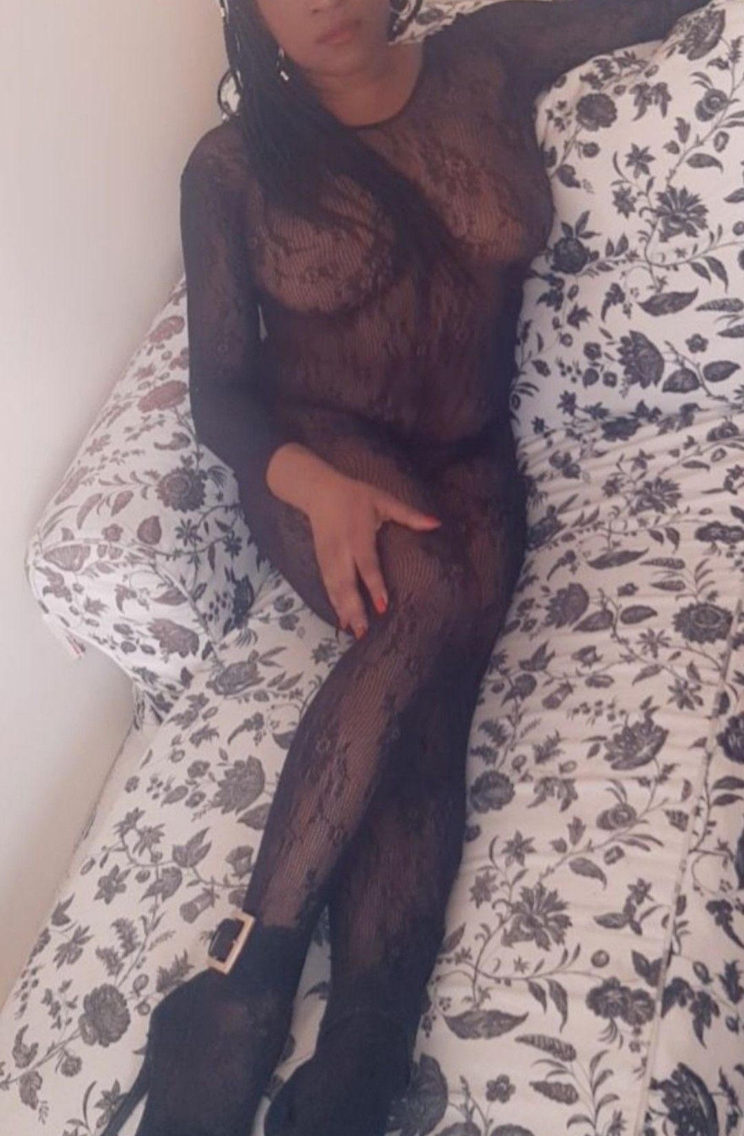 https://cdn.adultwork.com/gallery/G12/8639360.jpg