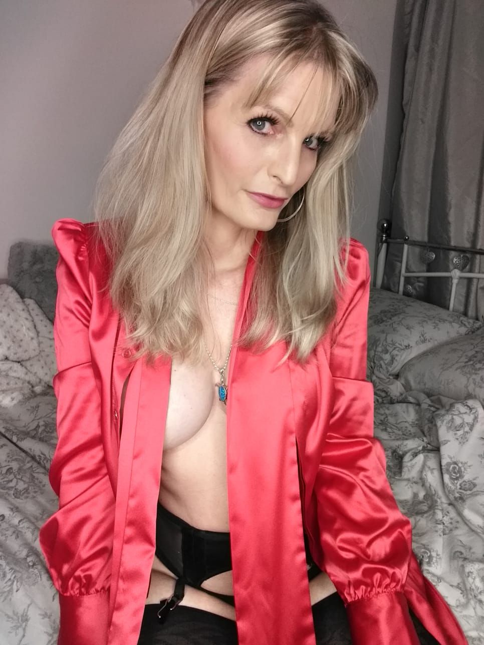 https://cdn.adultwork.com/gallery/G12/8639869.jpg