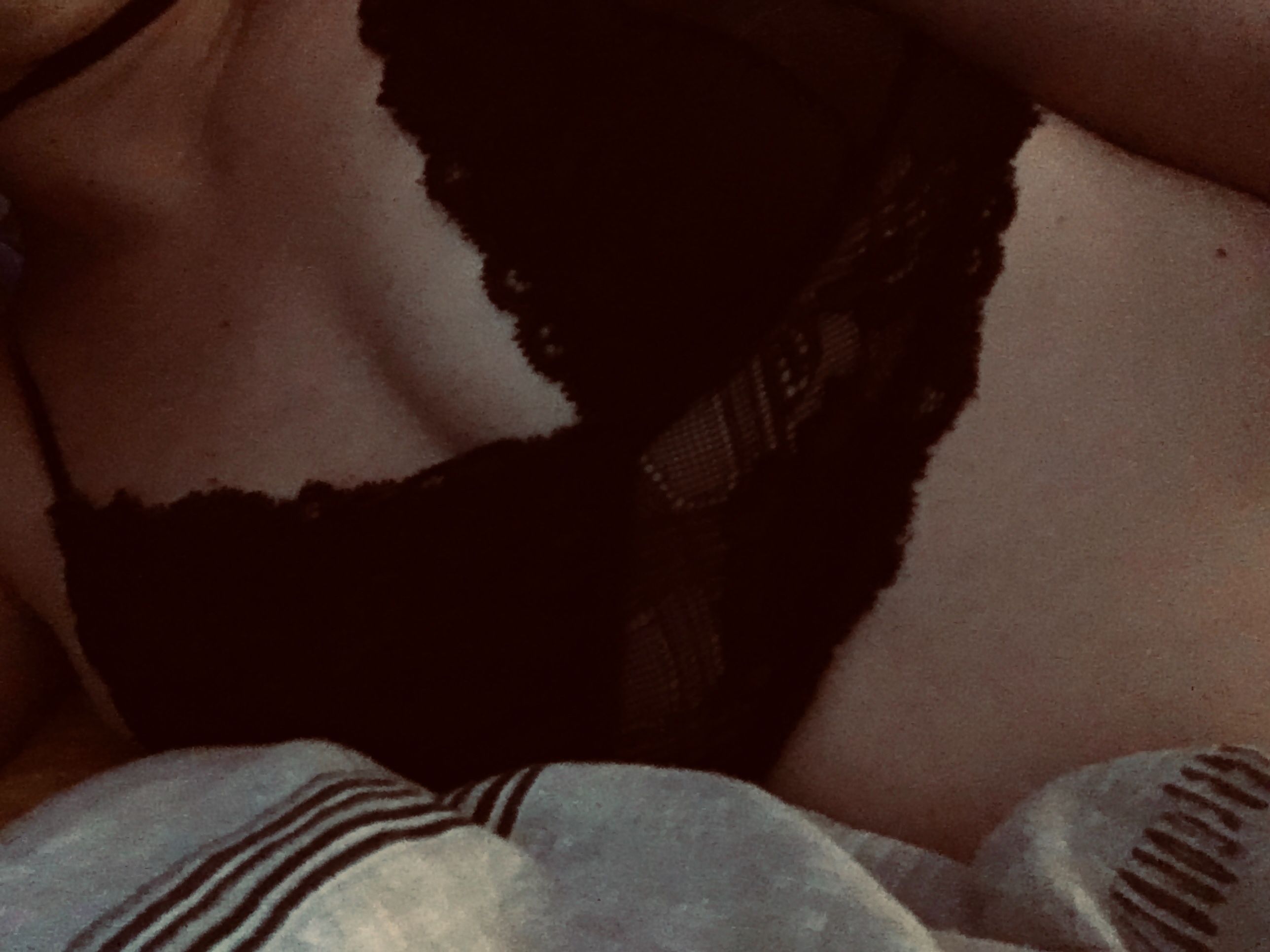 https://cdn.adultwork.com/gallery/G12/8648542.jpg