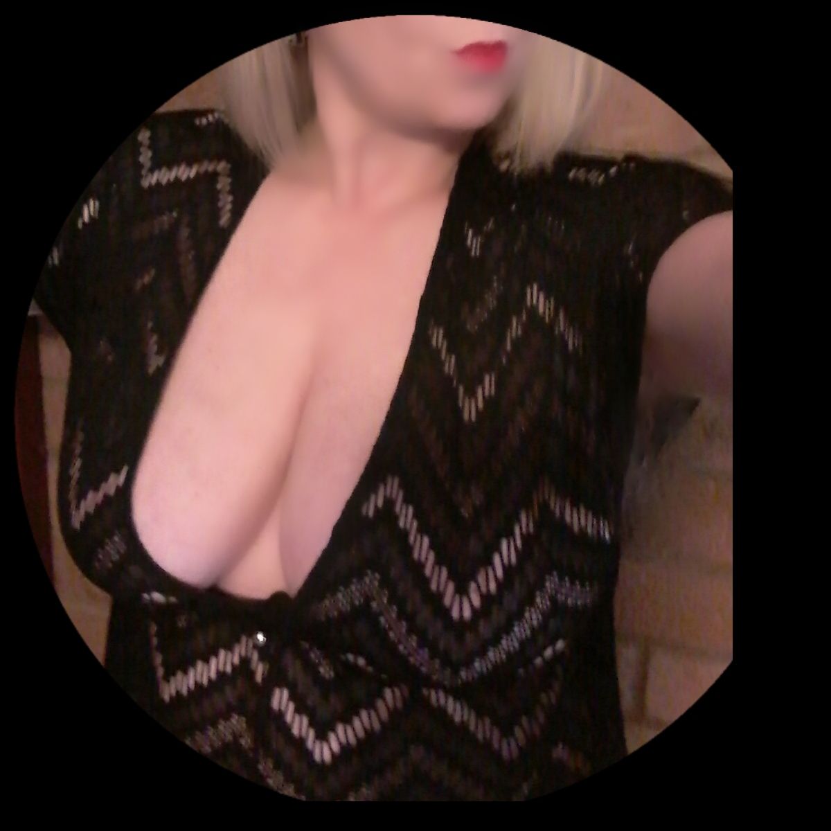 https://cdn.adultwork.com/gallery/G12/8652553.jpg