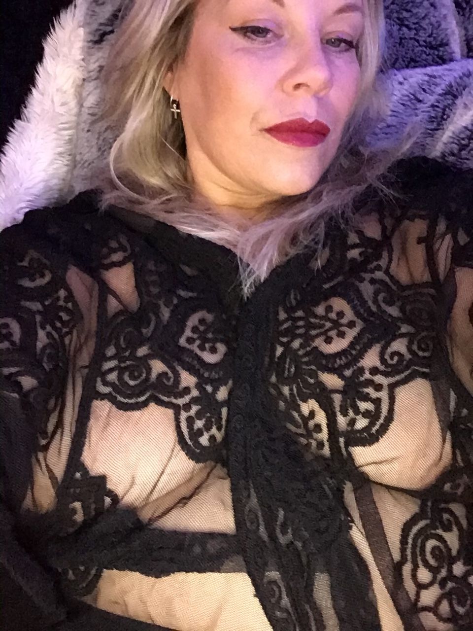 https://cdn.adultwork.com/gallery/G12/8670532.jpg