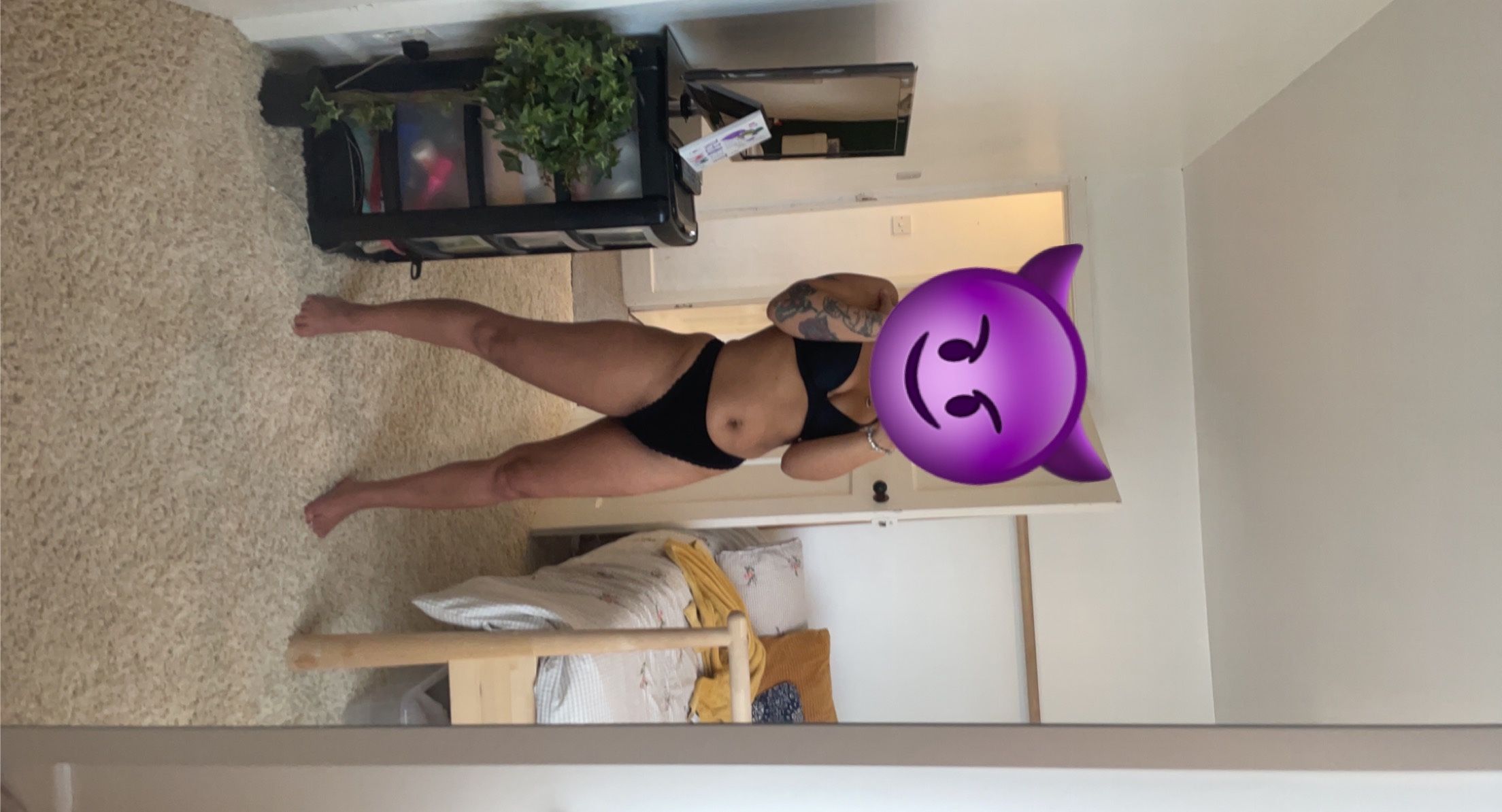 https://cdn.adultwork.com/gallery/G12/8674206.jpg