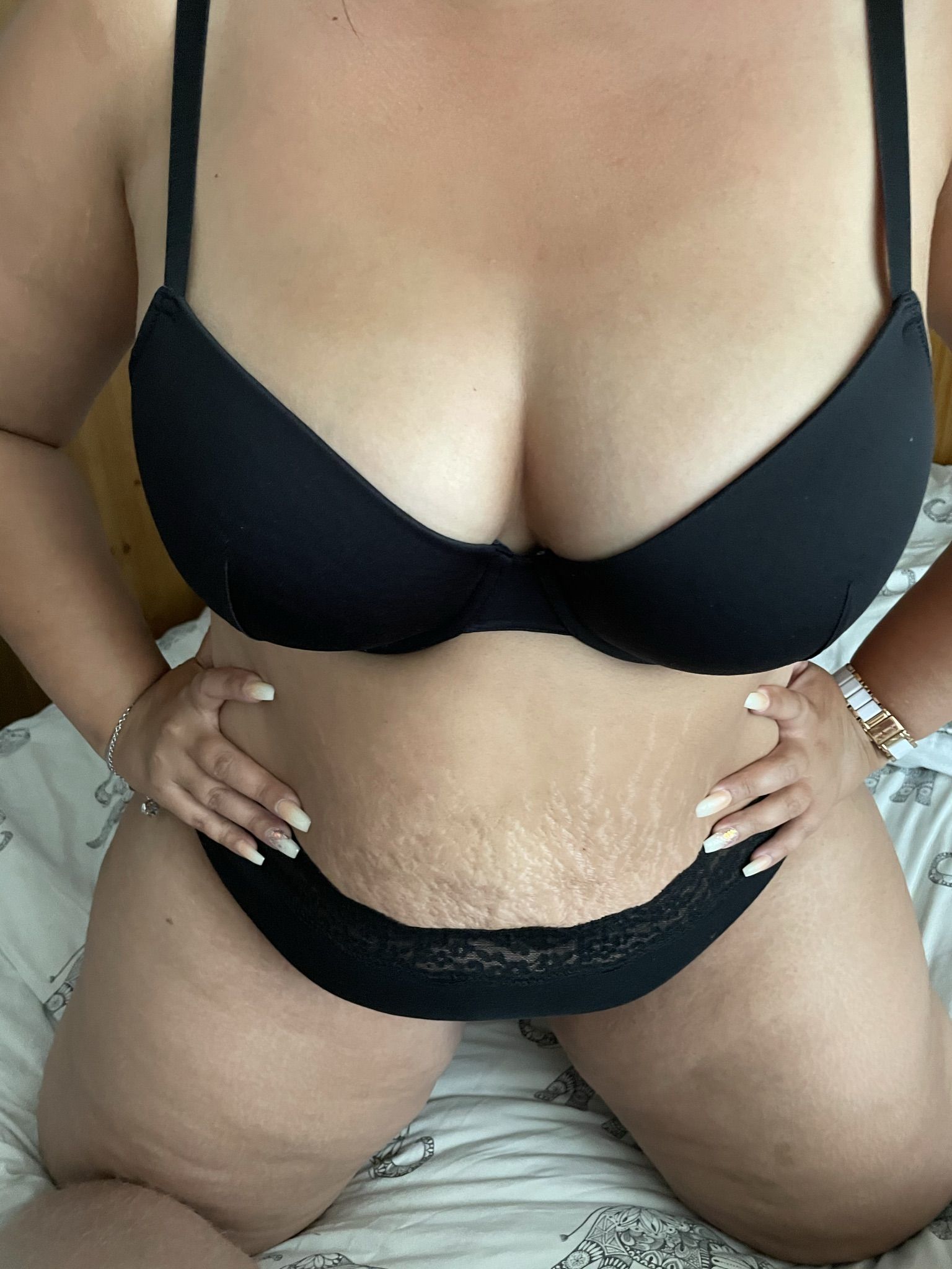 https://cdn.adultwork.com/gallery/G12/8674227.jpg