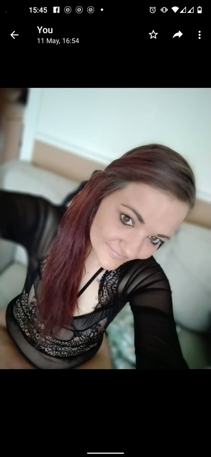 https://cdn.adultwork.com/gallery/G12/8674813.jpg