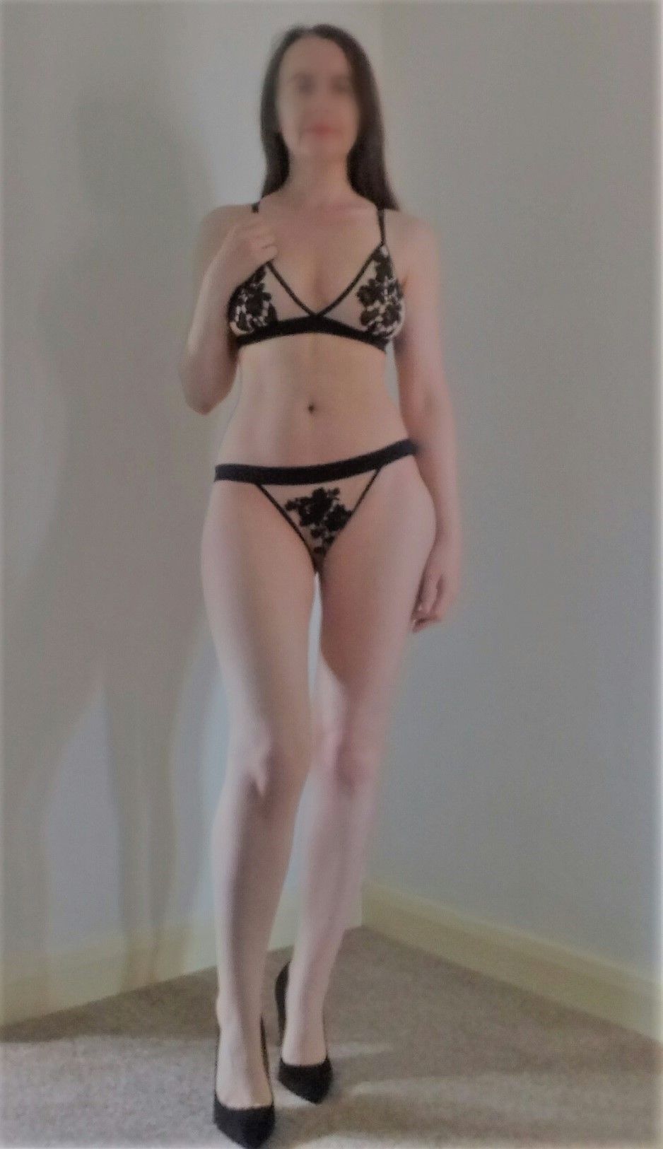 https://cdn.adultwork.com/gallery/G12/8675827.jpg